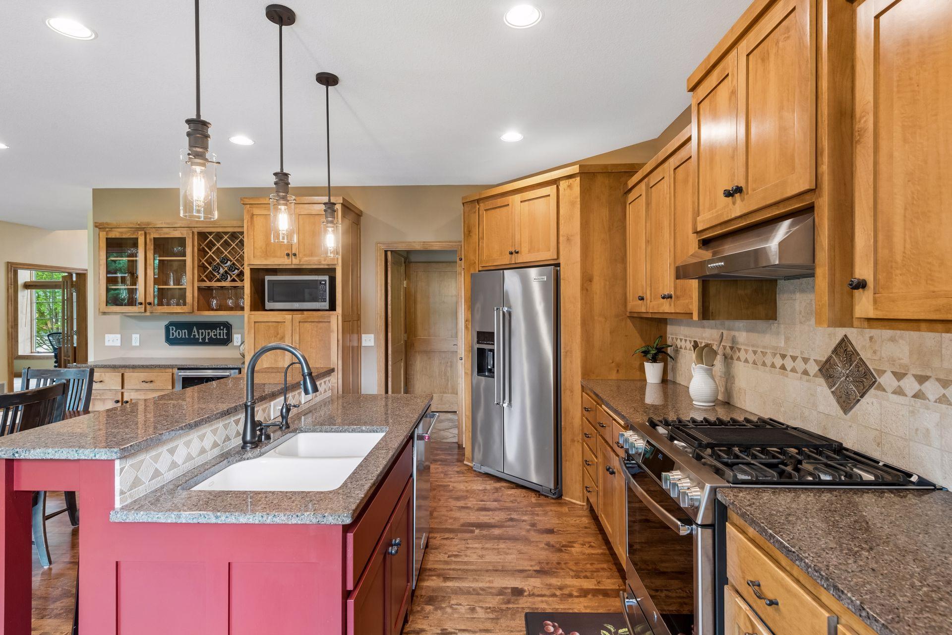 main property photo 19