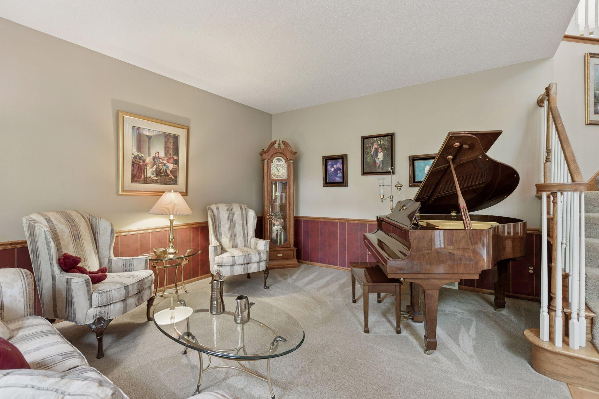 main property photo 19