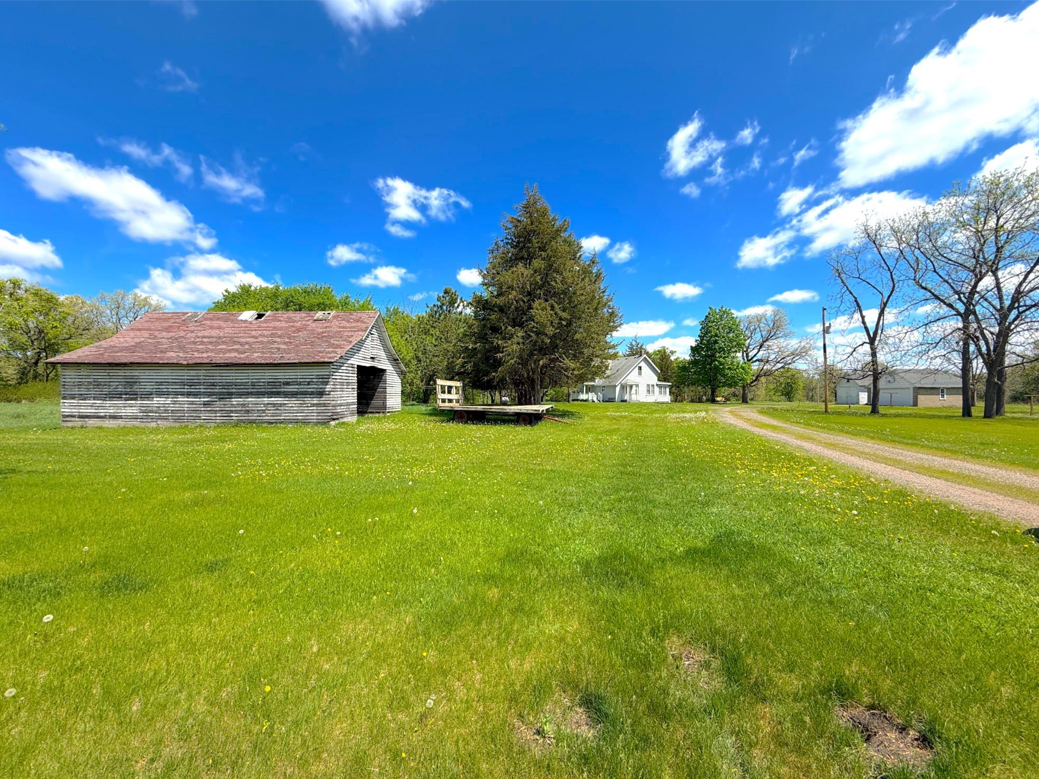 main property photo 46