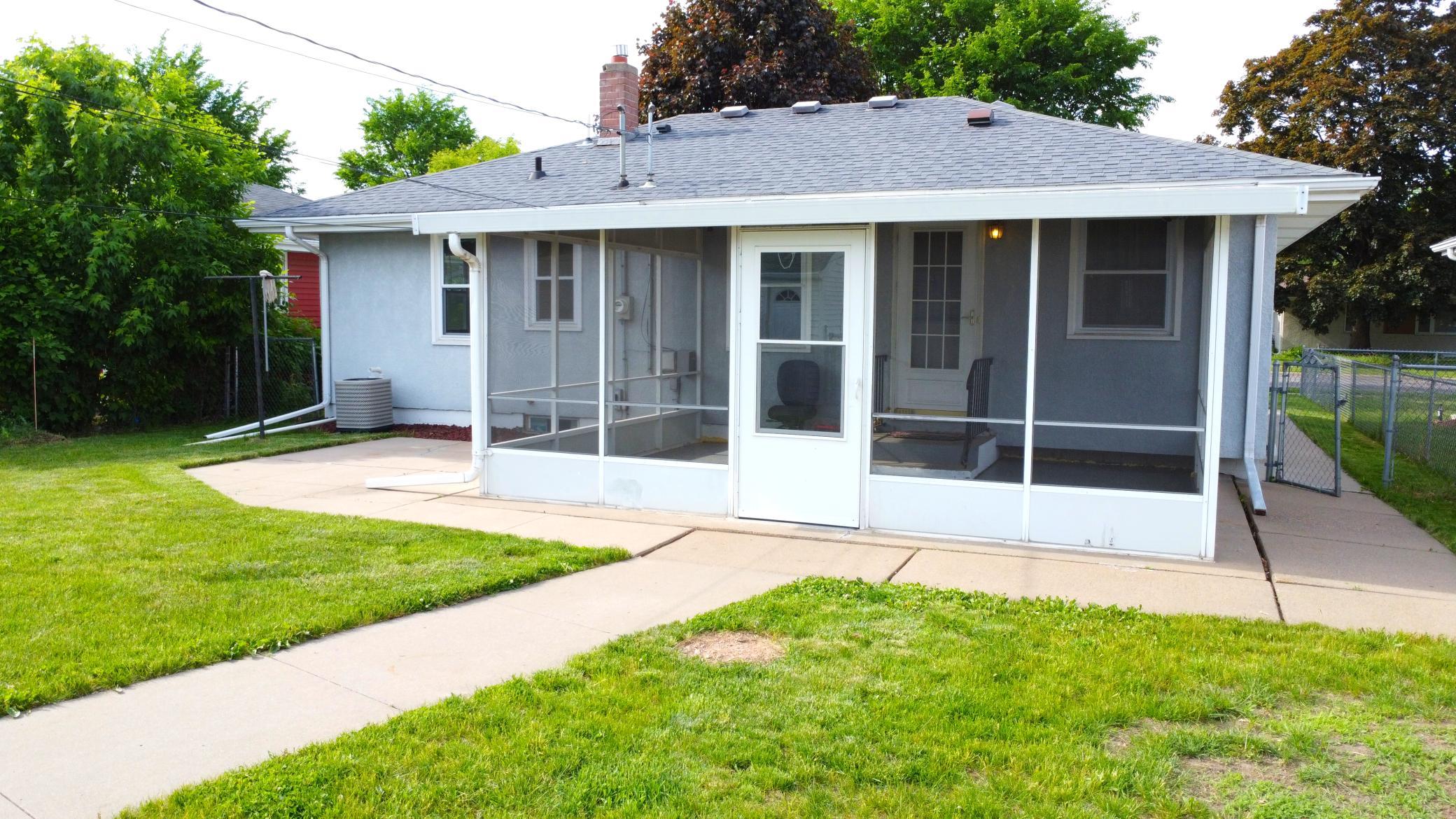 main property photo 5