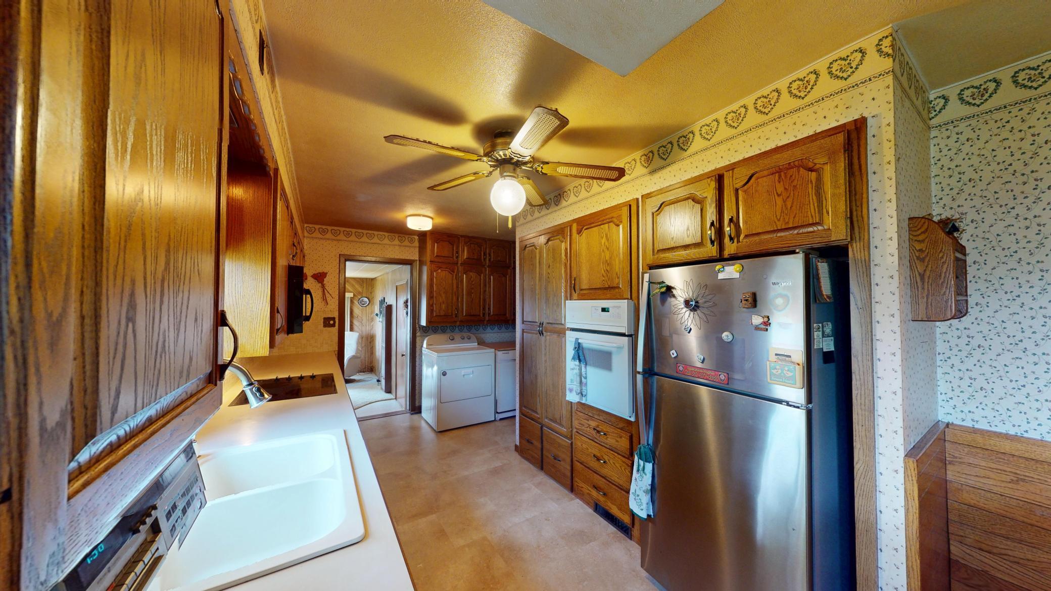 main property photo 7