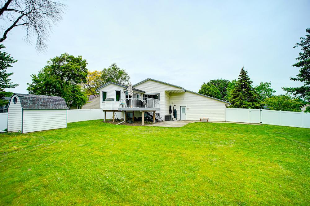 main property photo 29