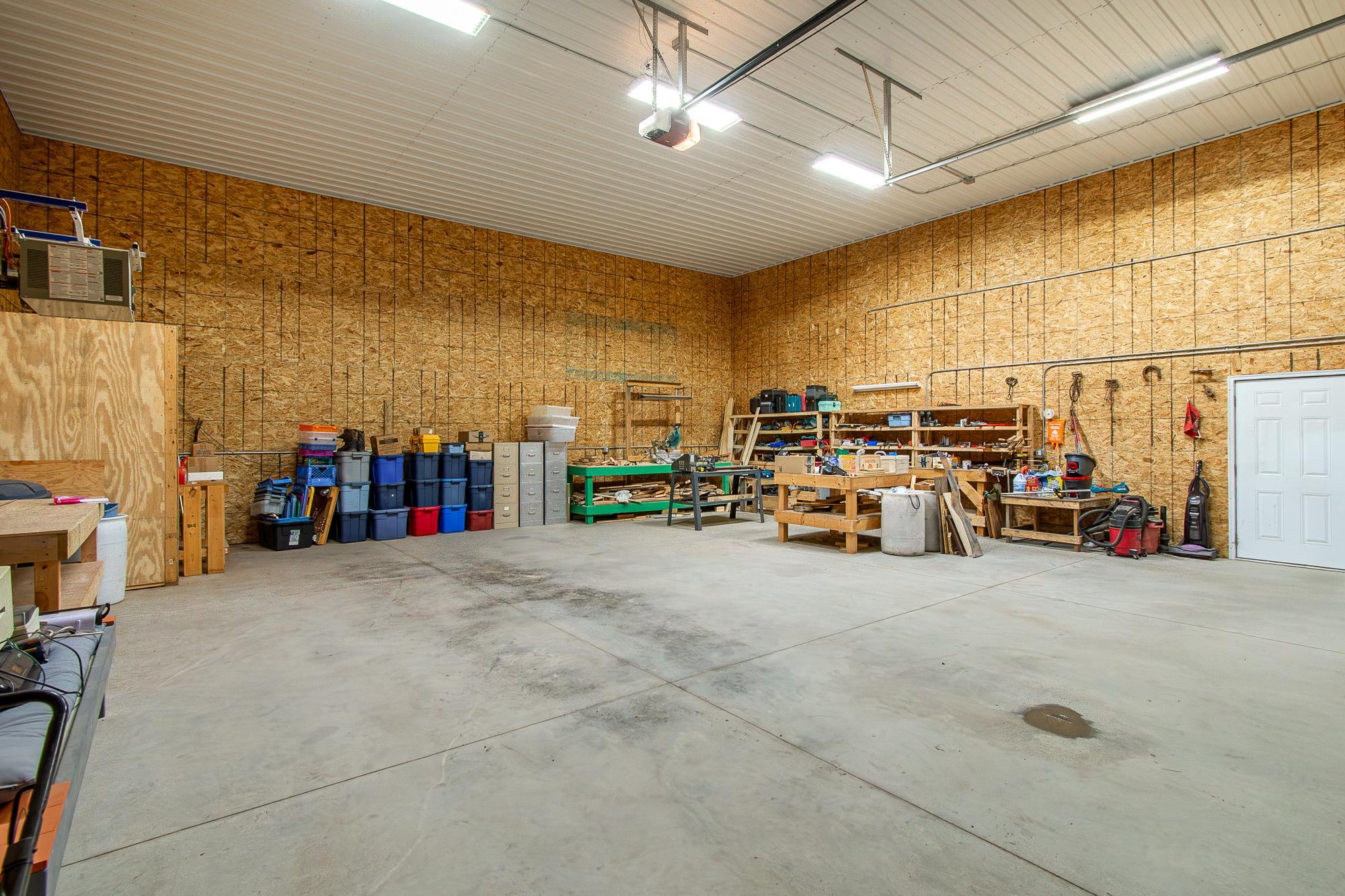 main property photo 74
