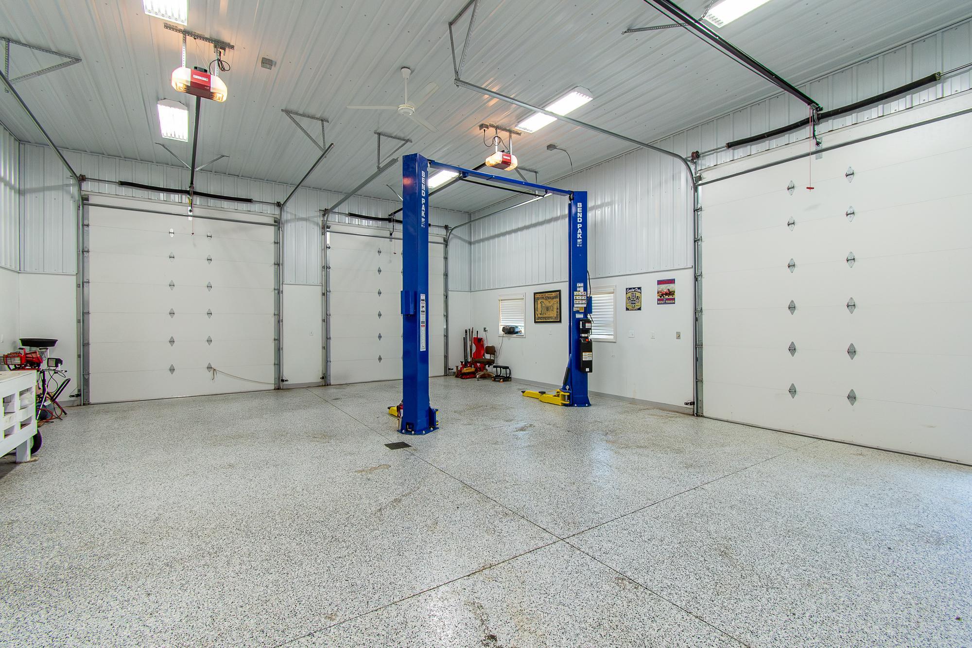 main property photo 77