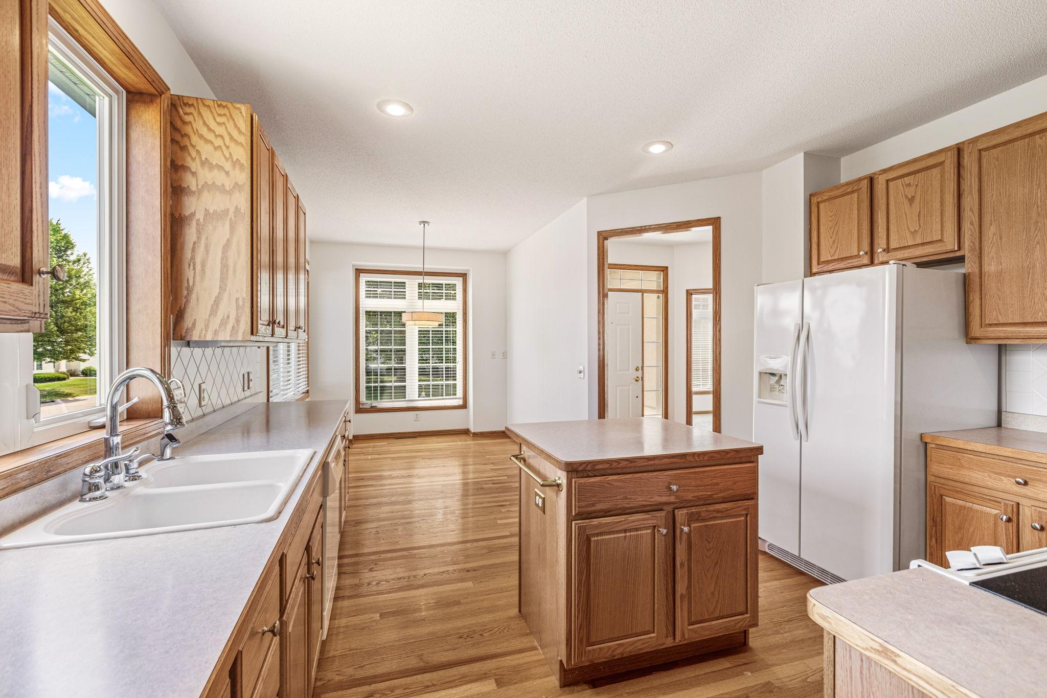 main property photo 16
