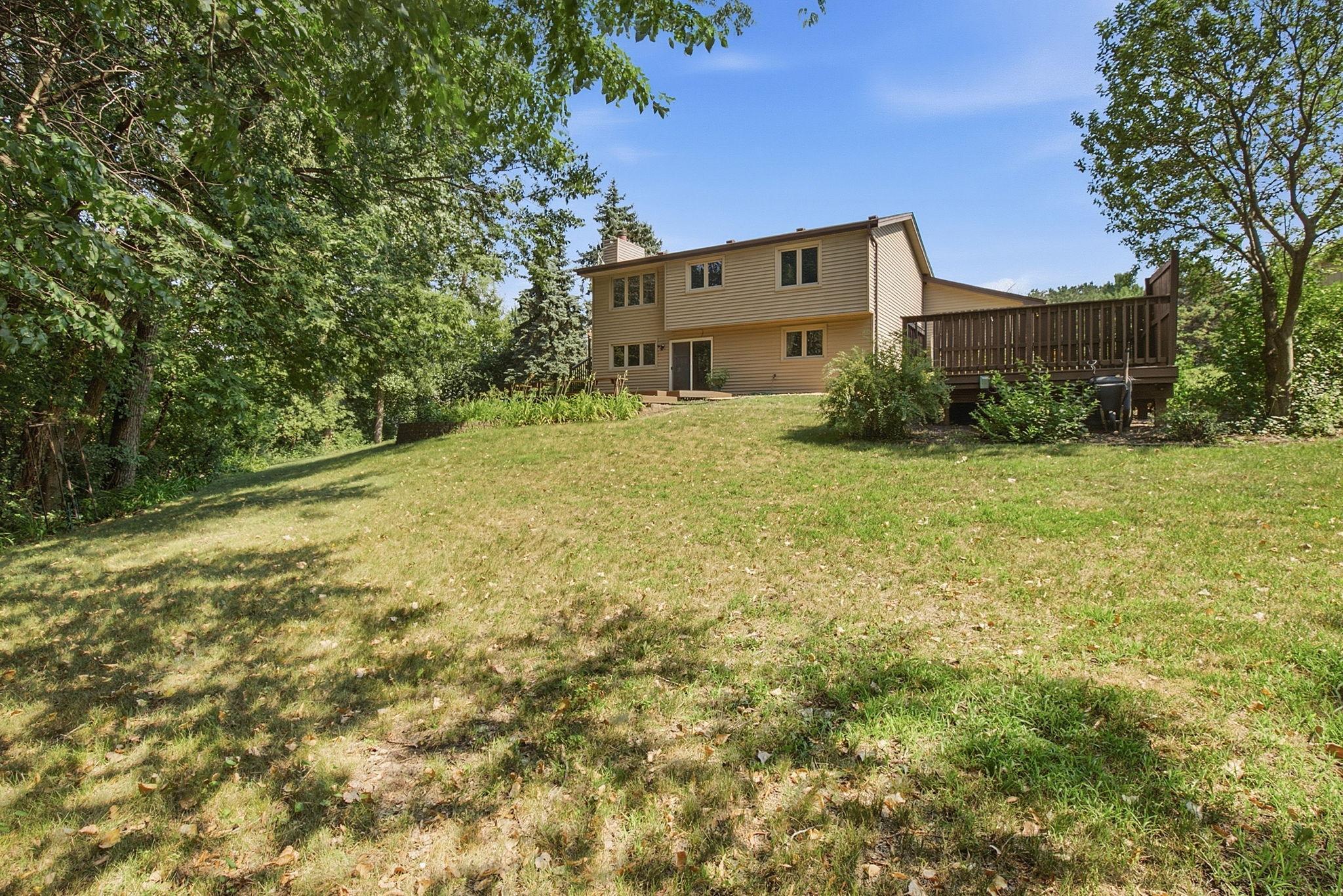 main property photo 18