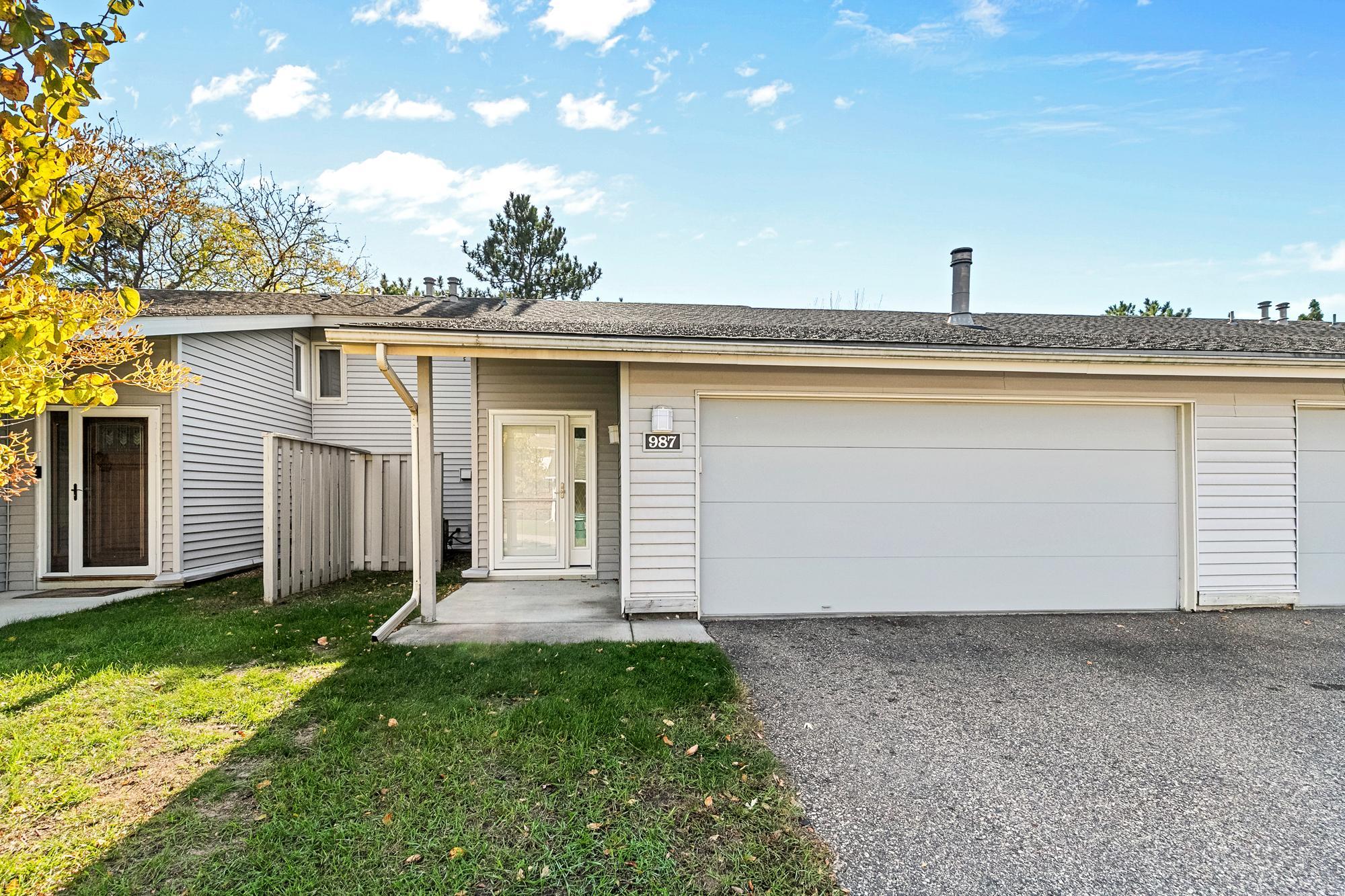 main property photo 0