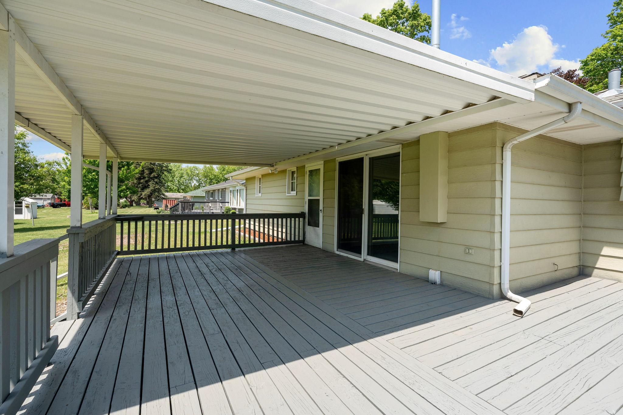 main property photo 6