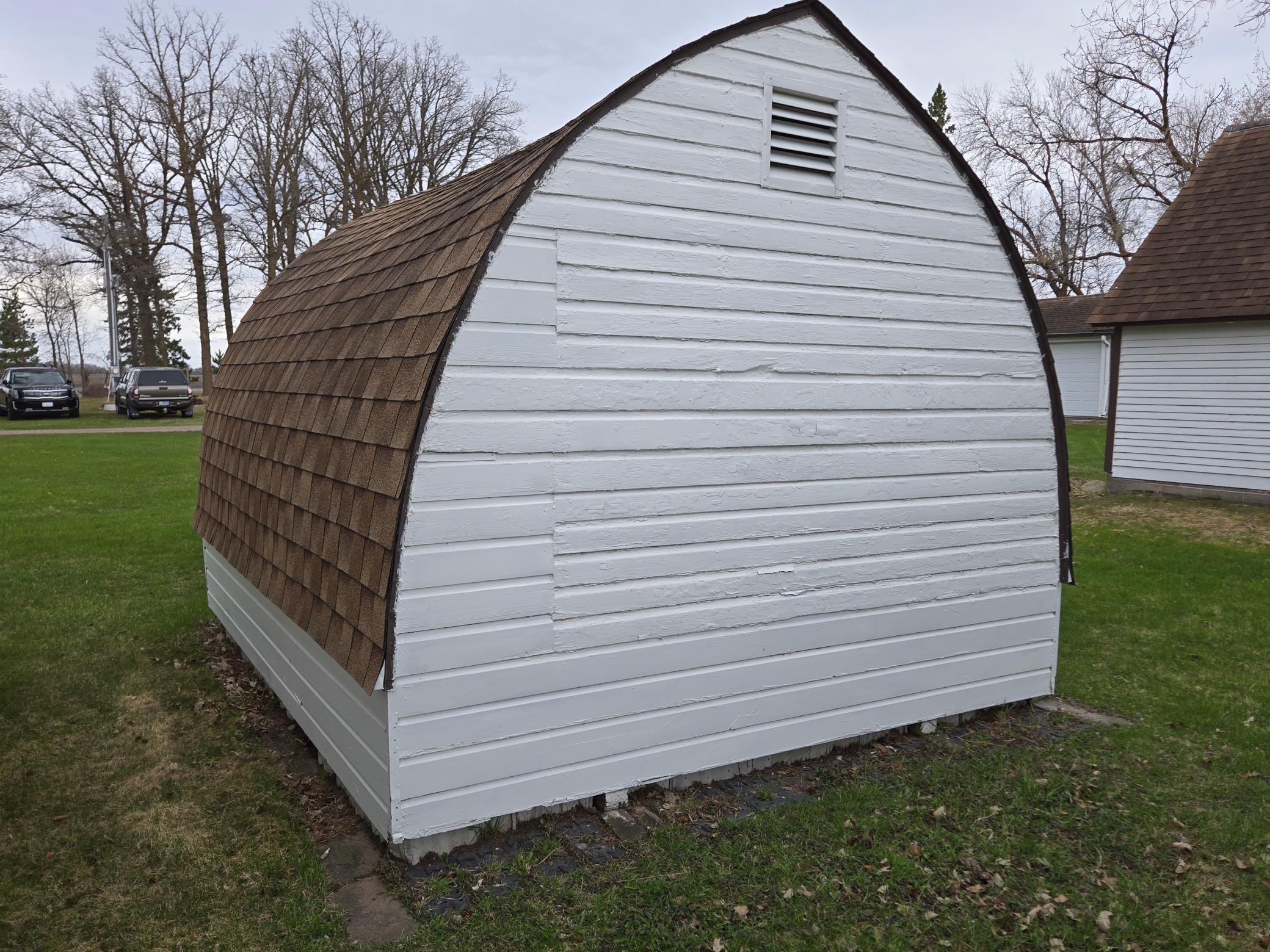 main property photo 41