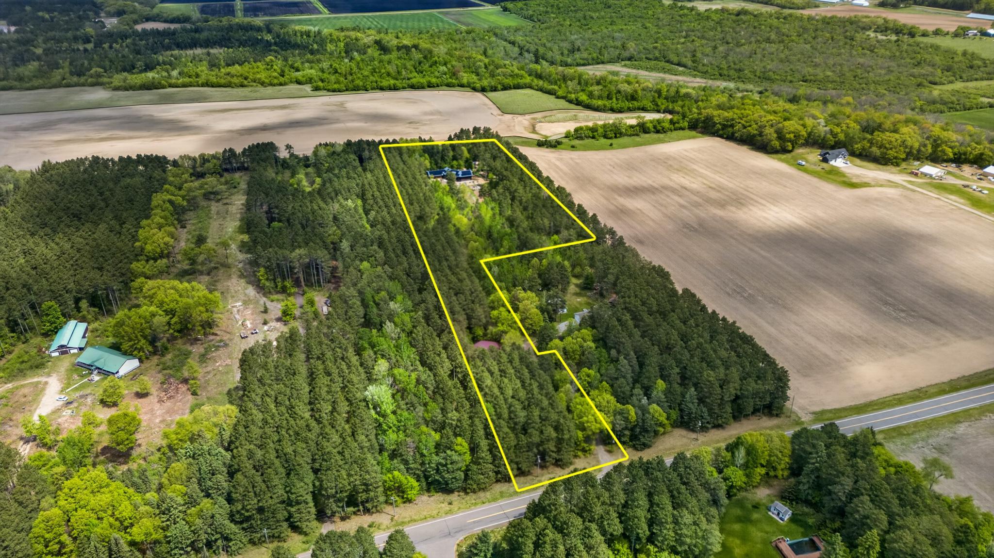 main property photo 10