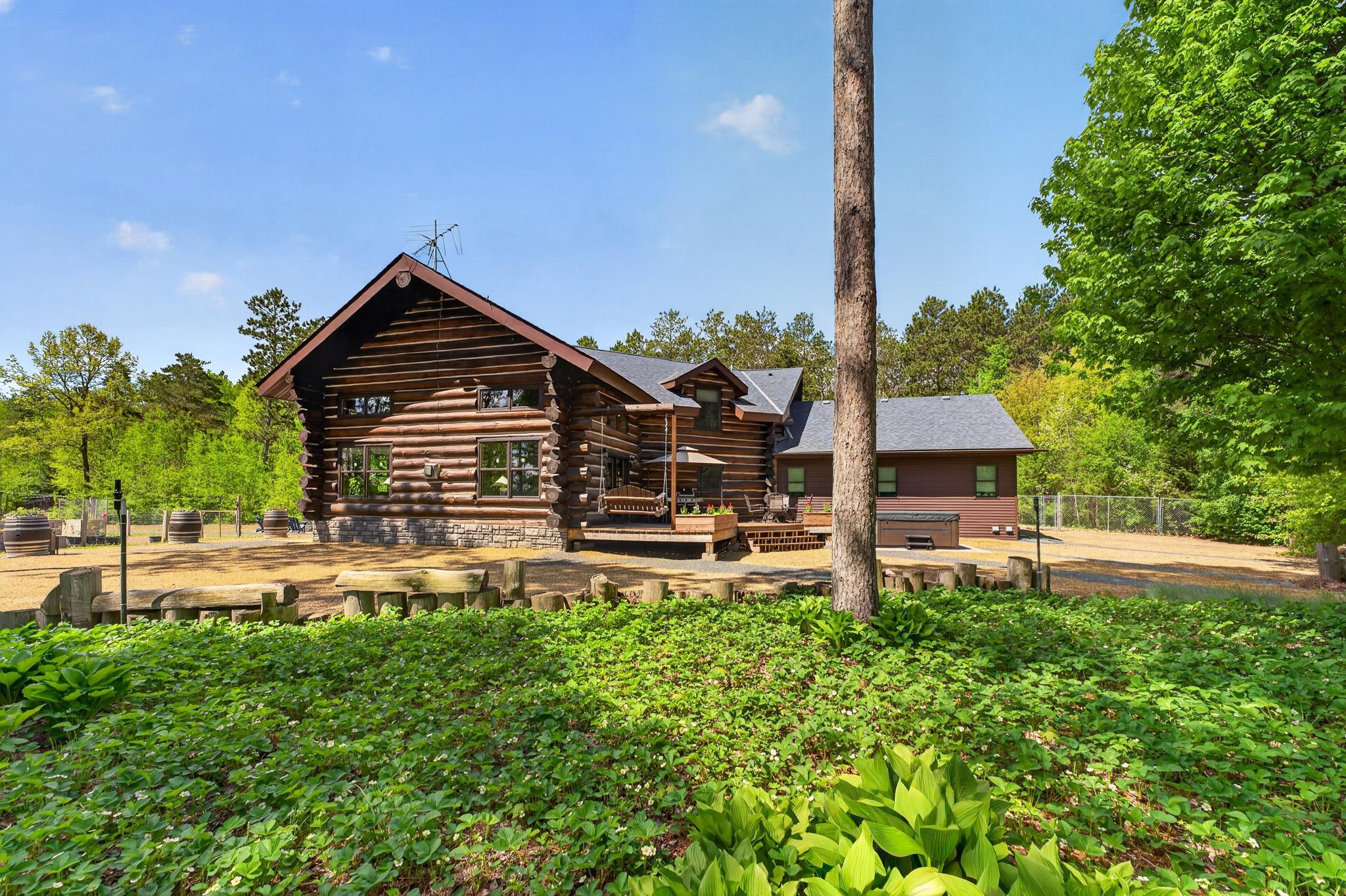 main property photo 8