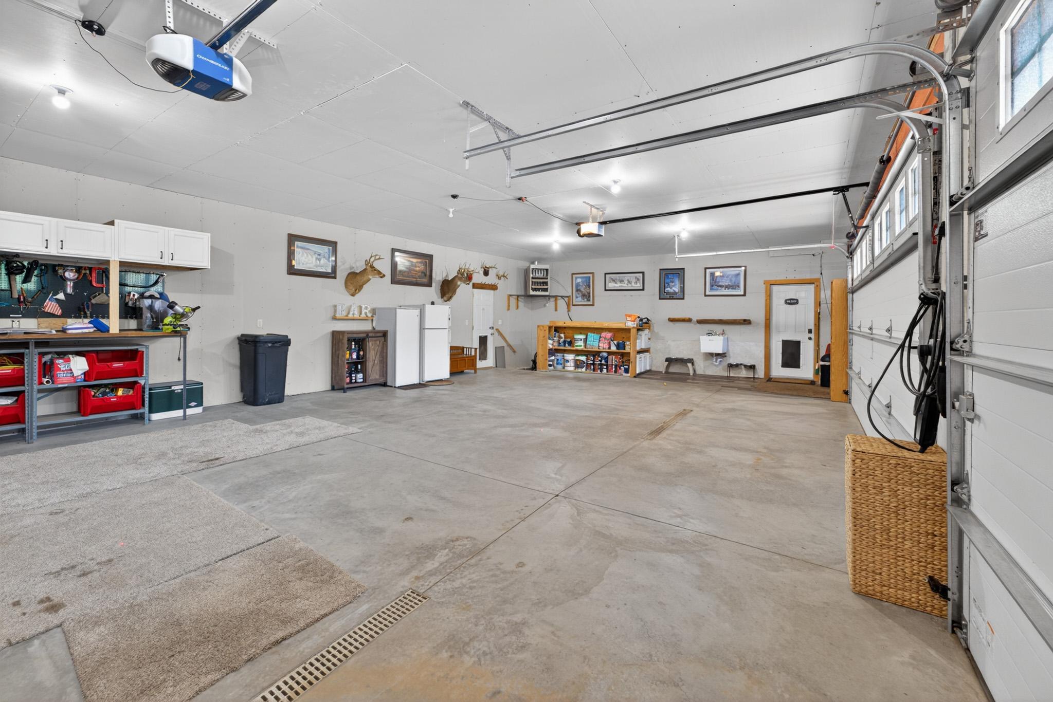 main property photo 91
