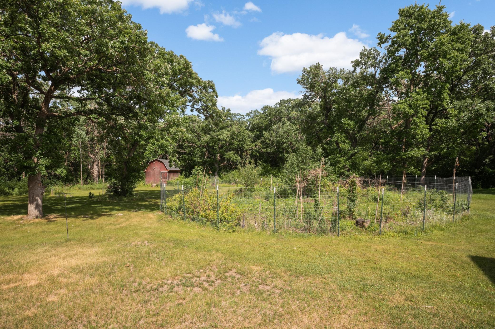 main property photo 34