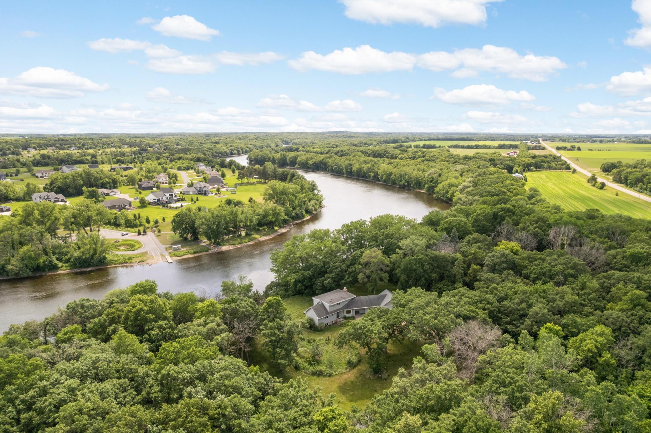 main property photo 37