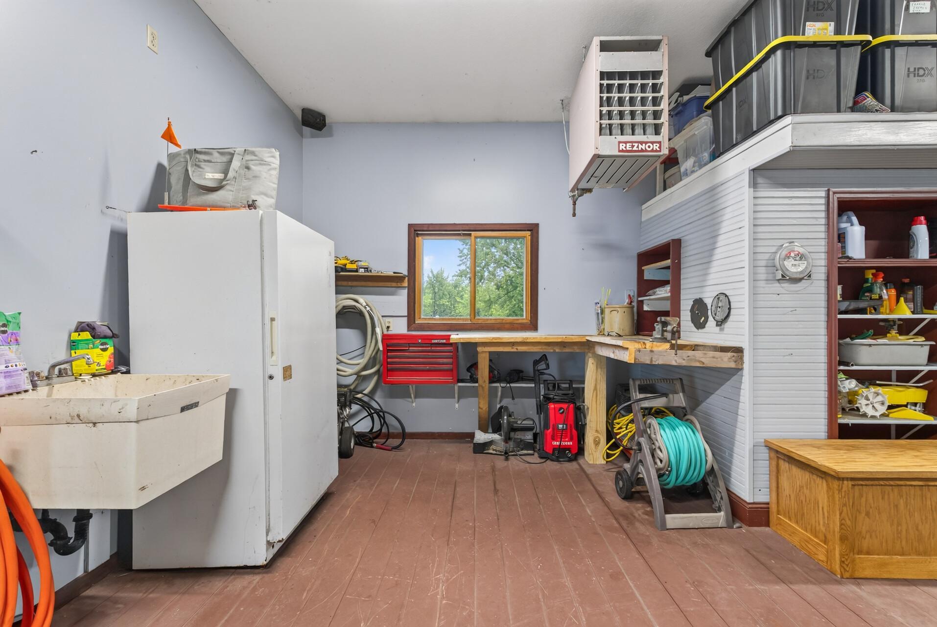 main property photo 66