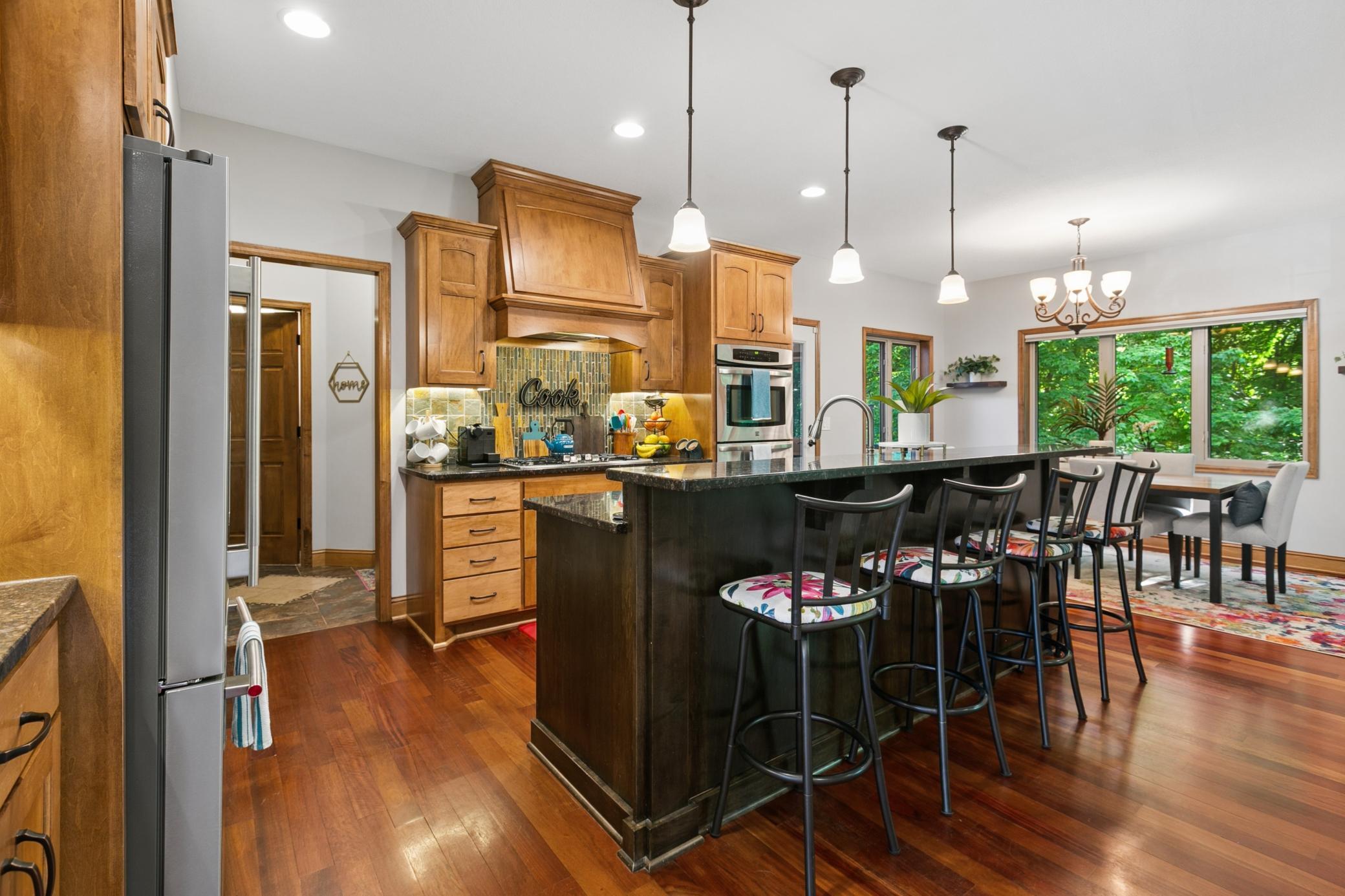 main property photo 2