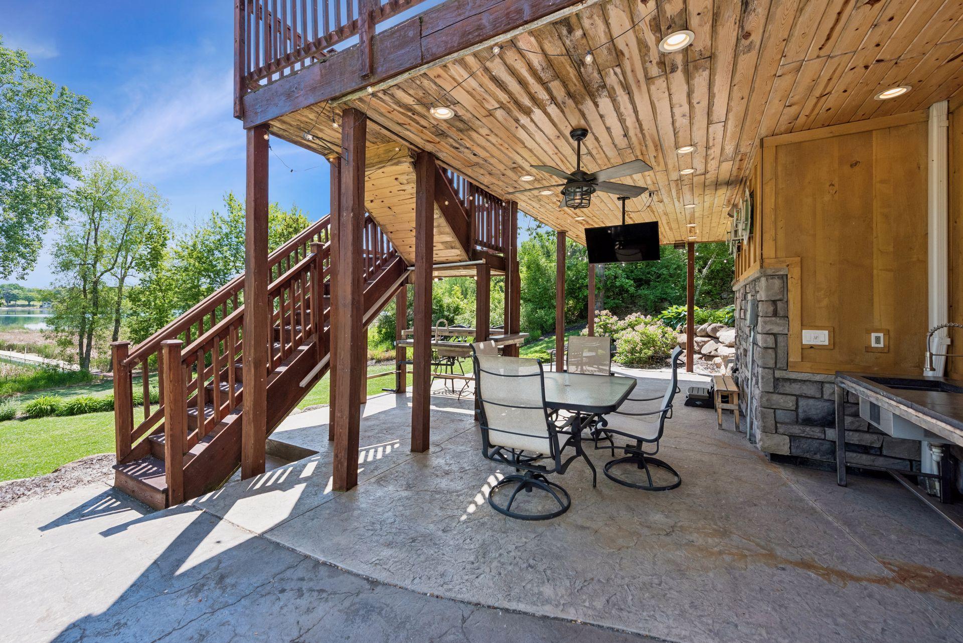 main property photo 76