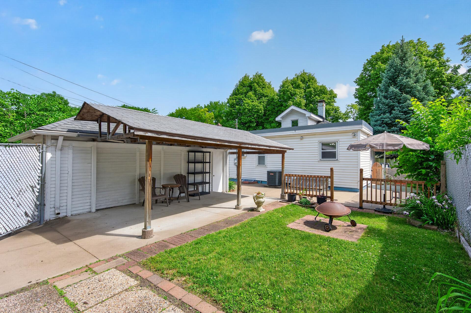 main property photo 27