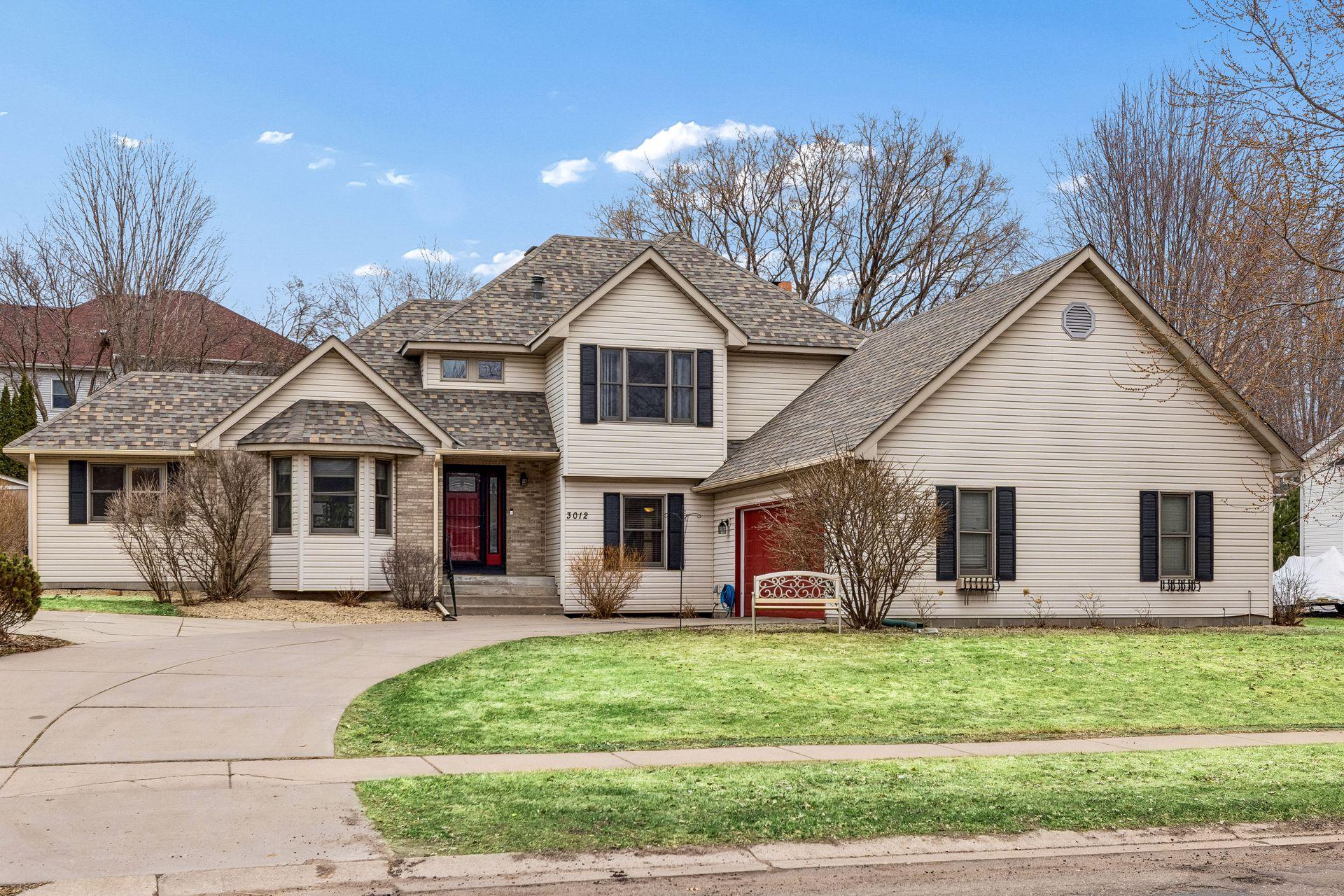 main property photo 2