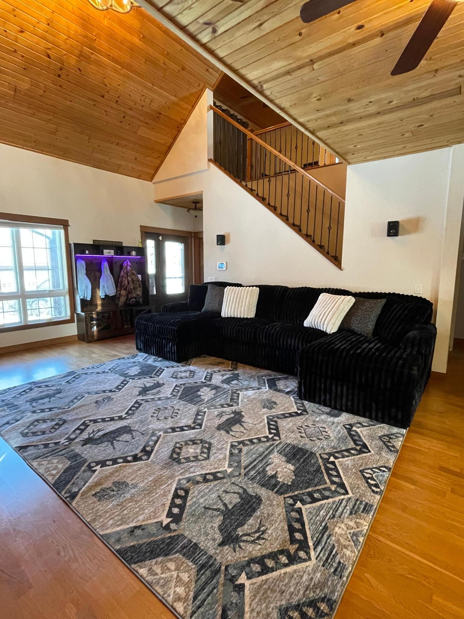 main property photo 18