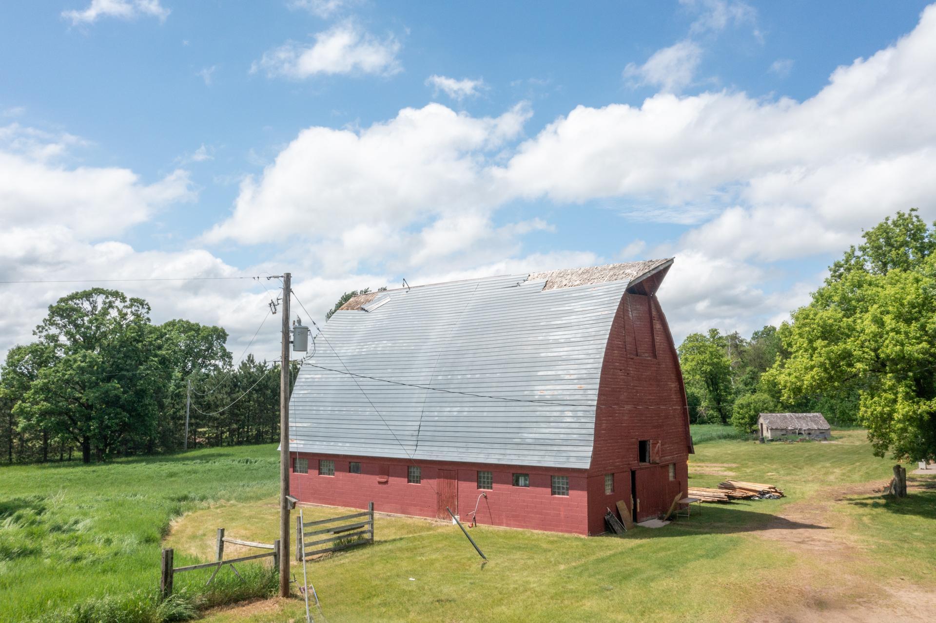 main property photo 12
