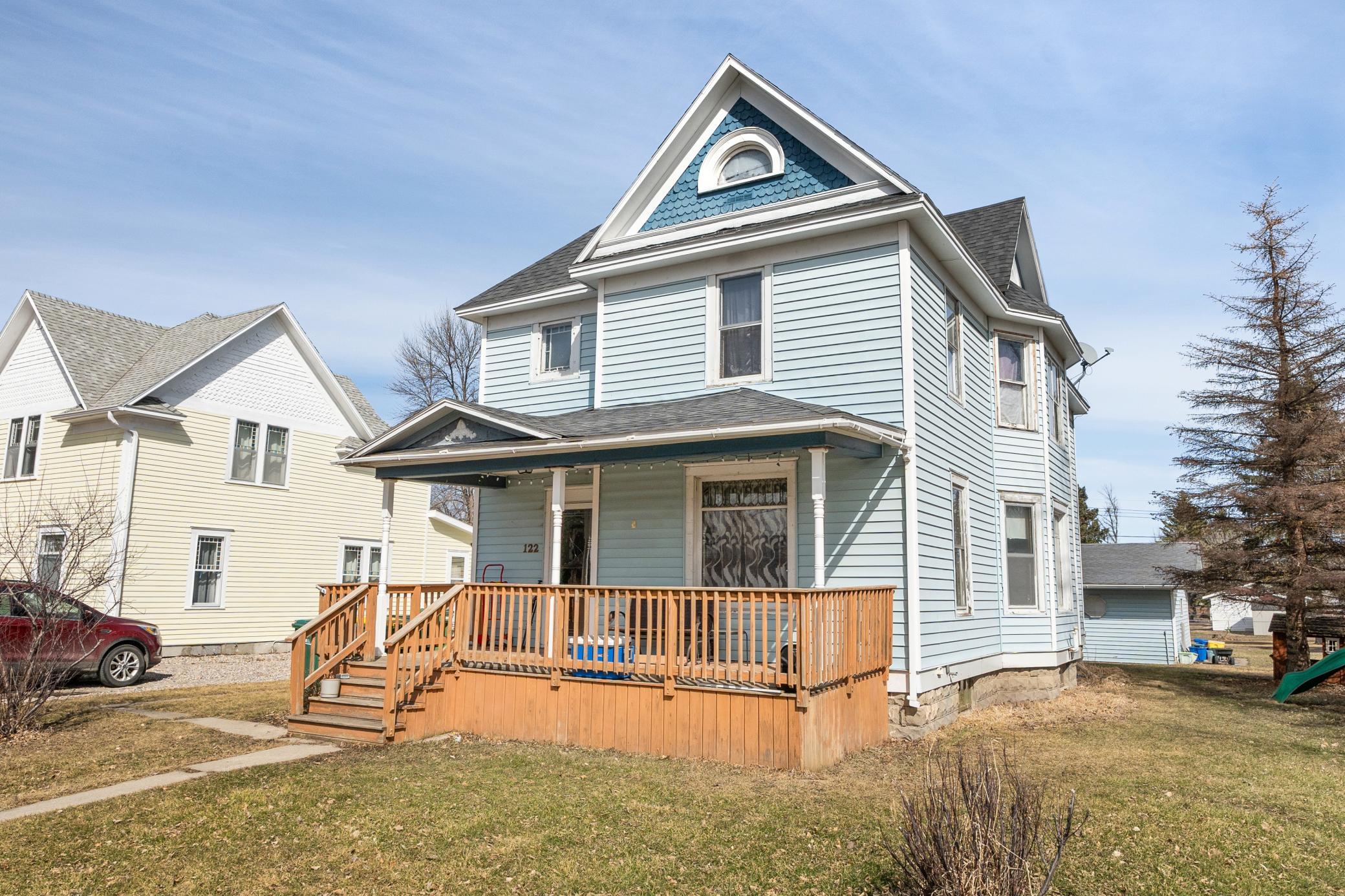 main property photo 23