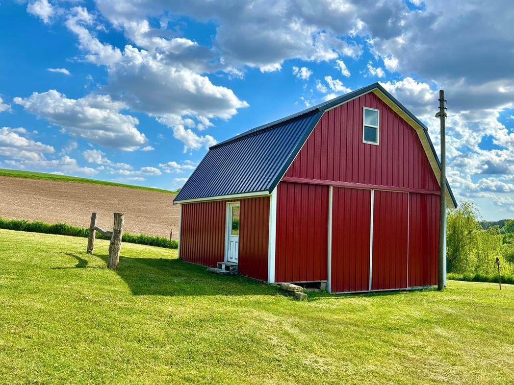 main property photo 16