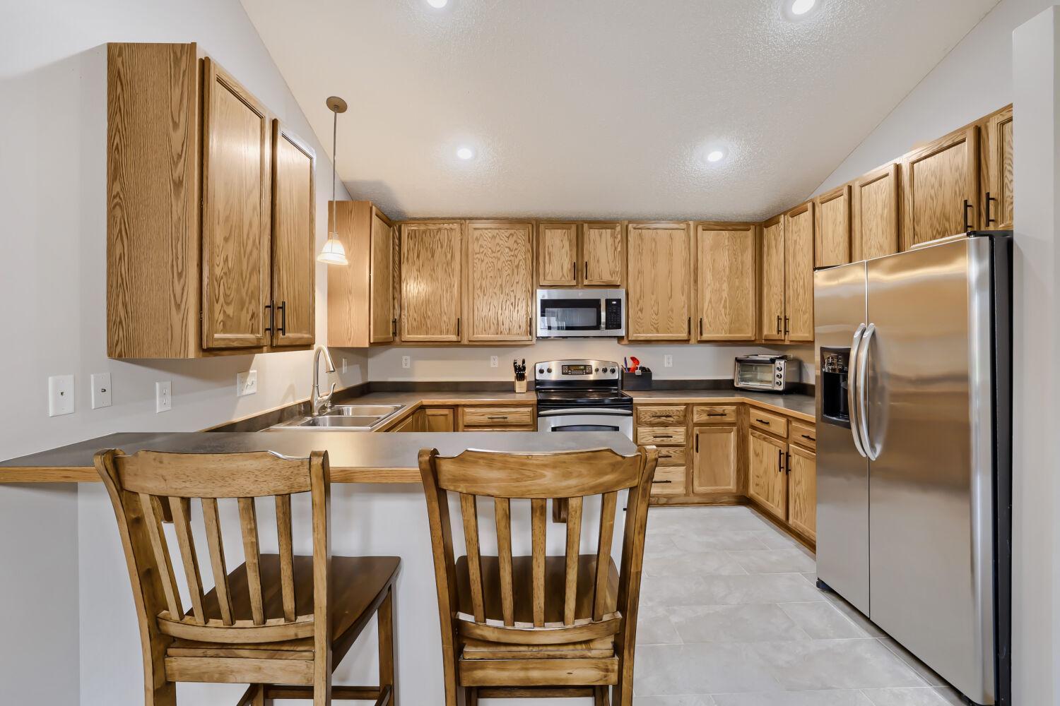 main property photo 9