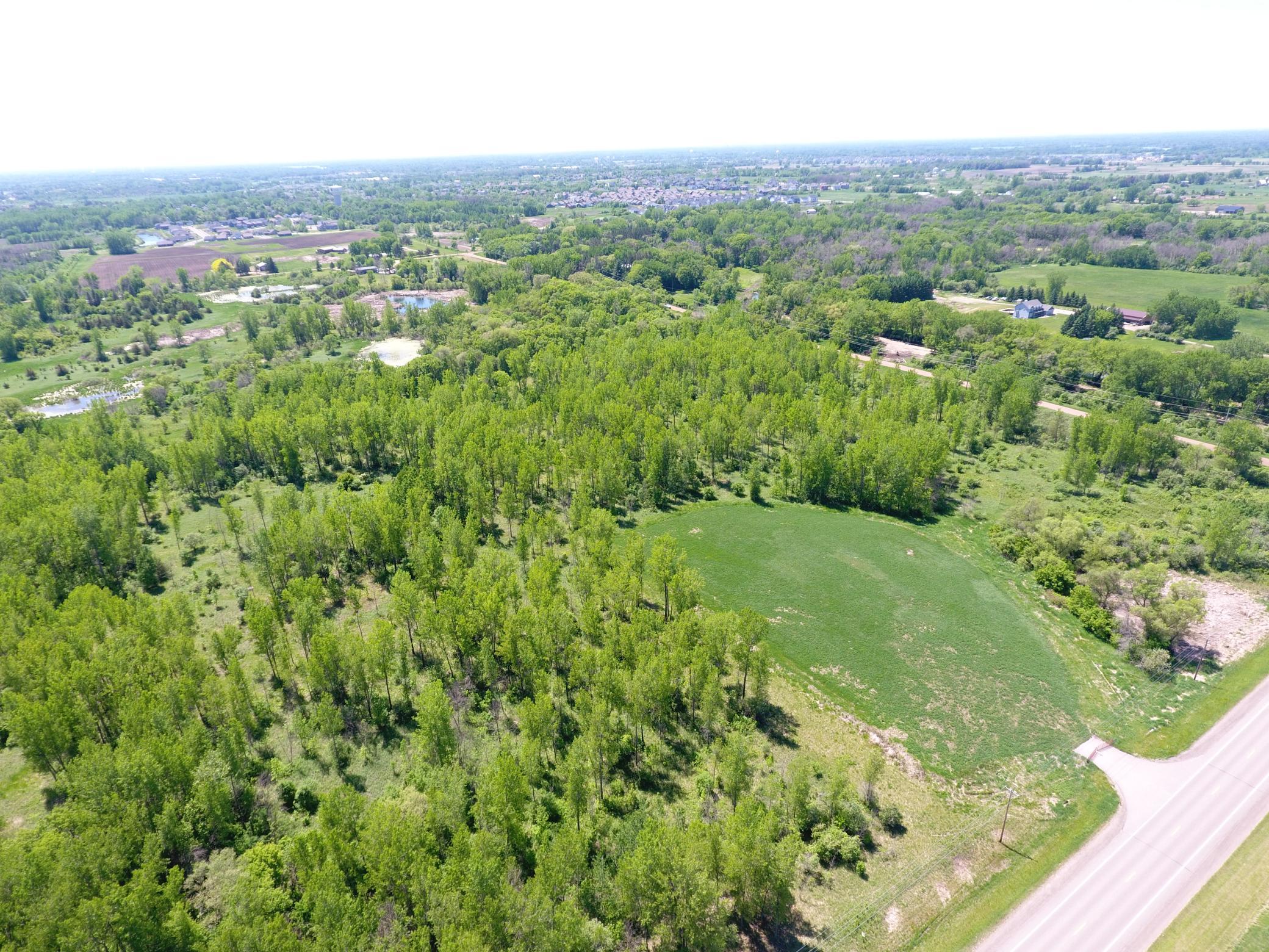main property photo 23