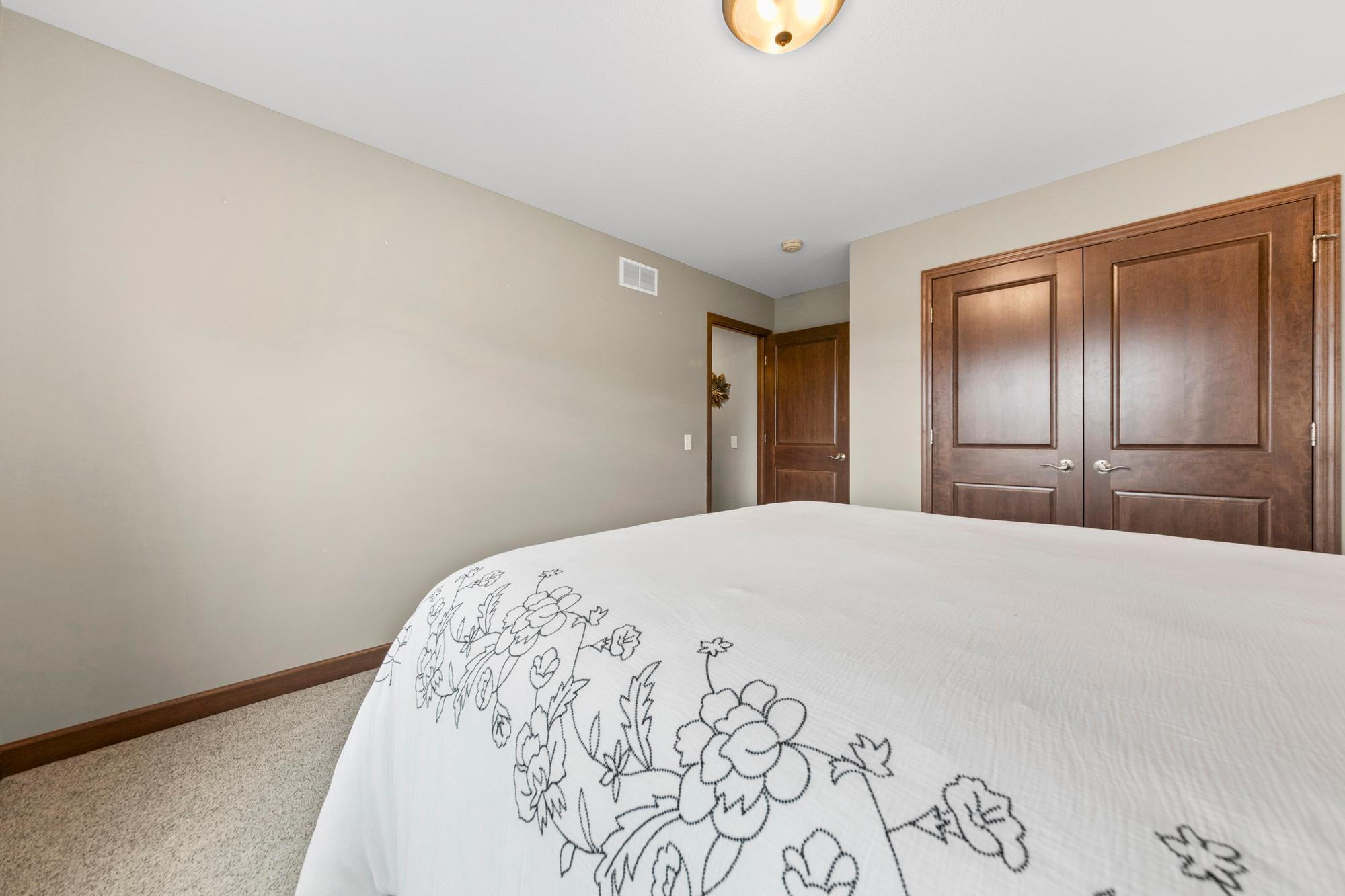 main property photo 78