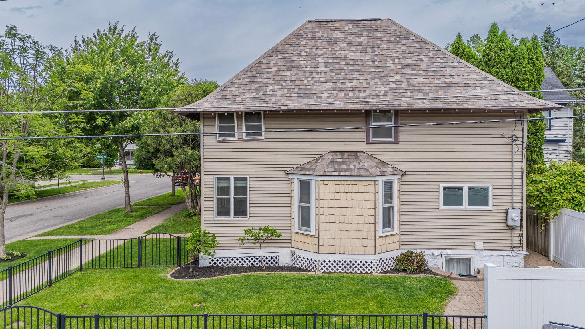 main property photo 49