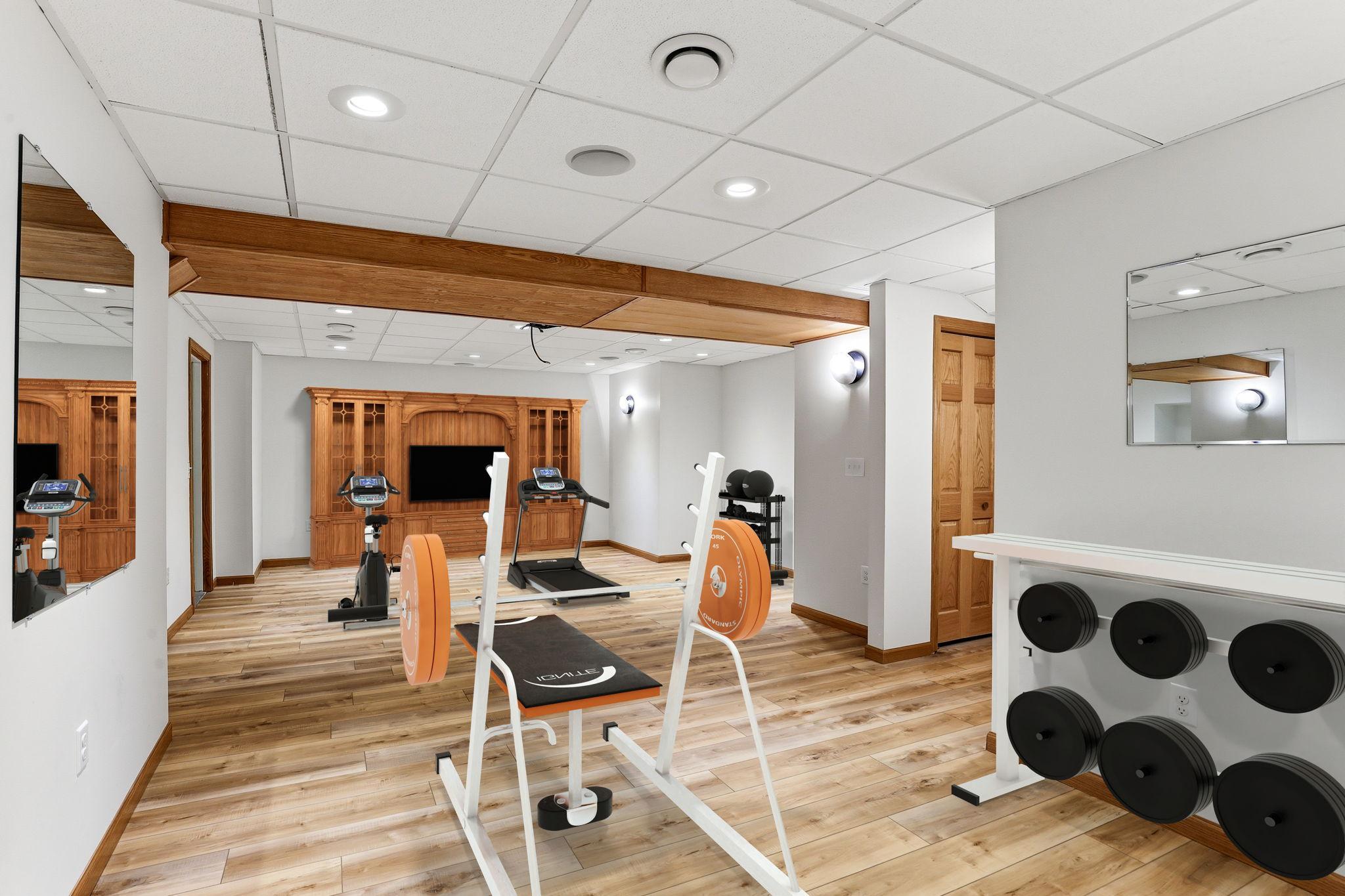 main property photo 39