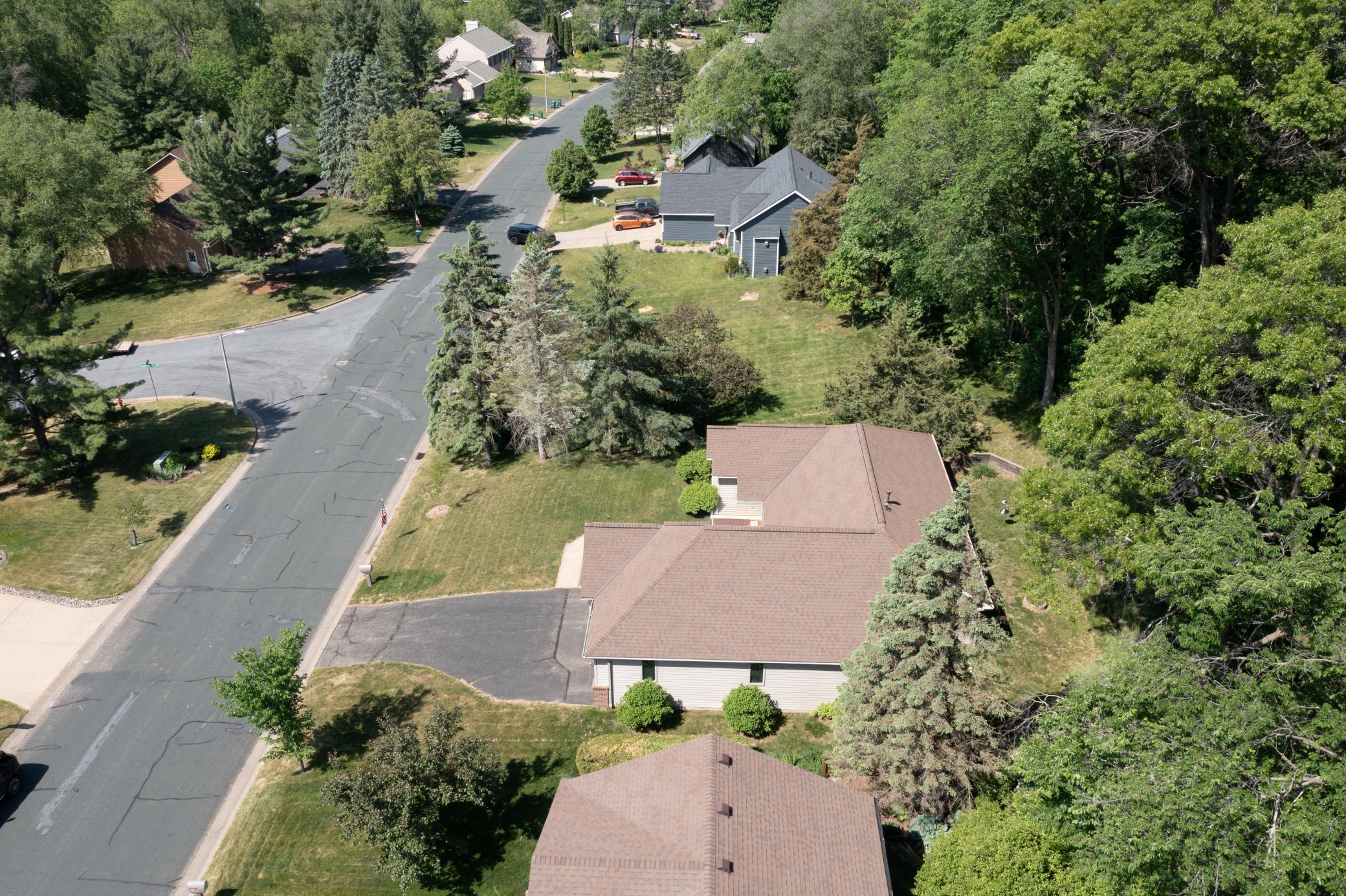 main property photo 32