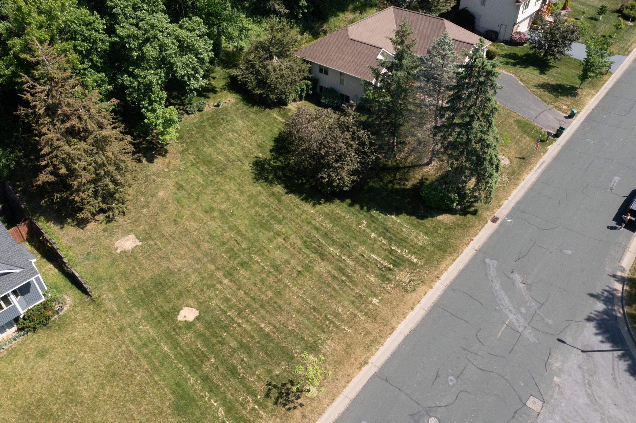 main property photo 35