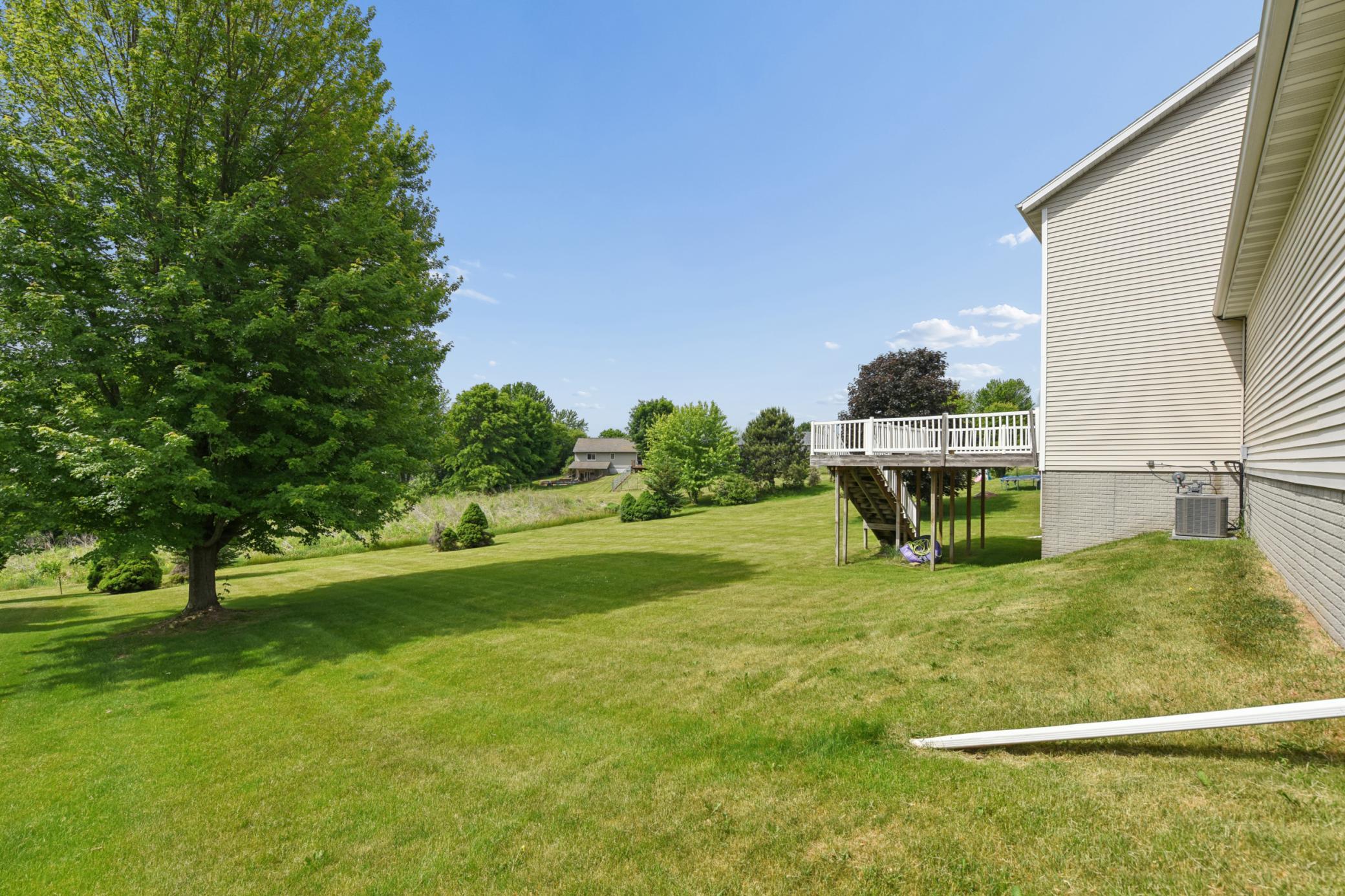 main property photo 24