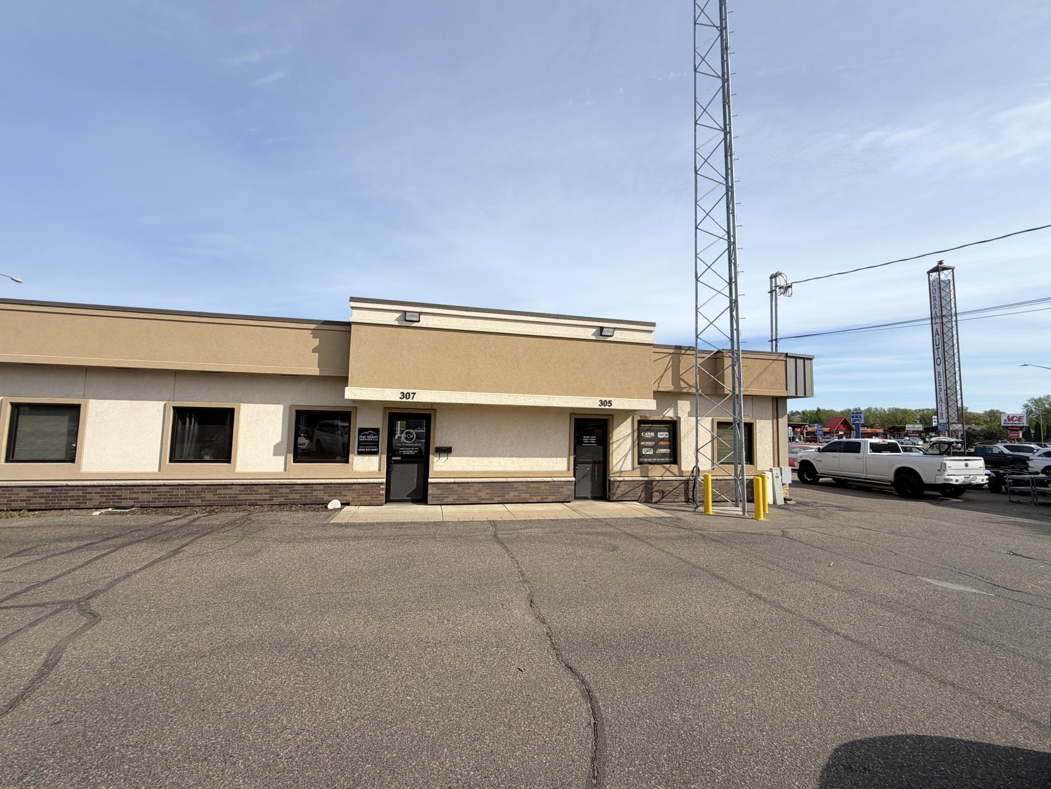 main property photo 4