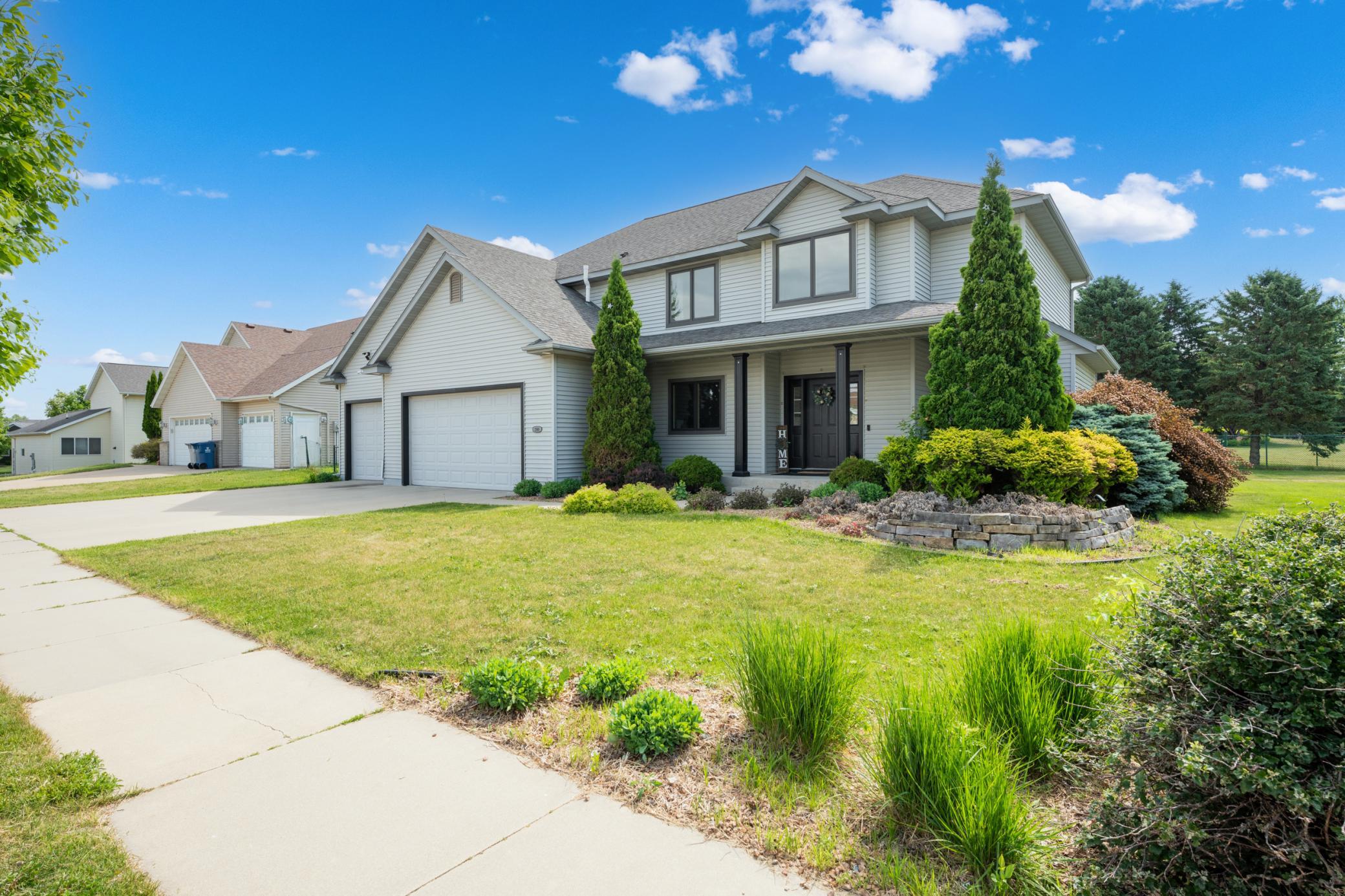 main property photo 43