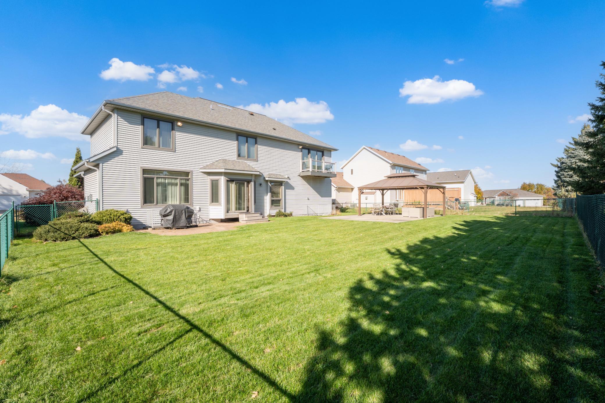 main property photo 50