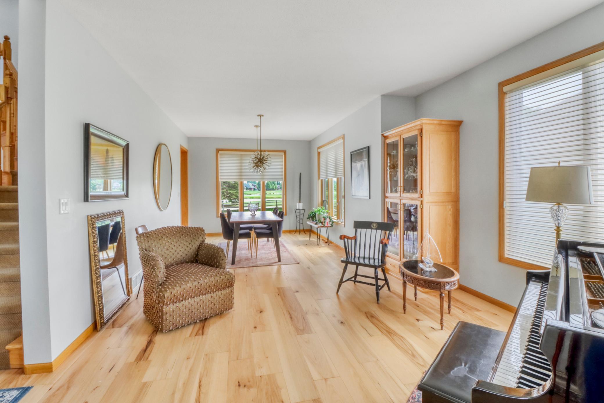 main property photo 14