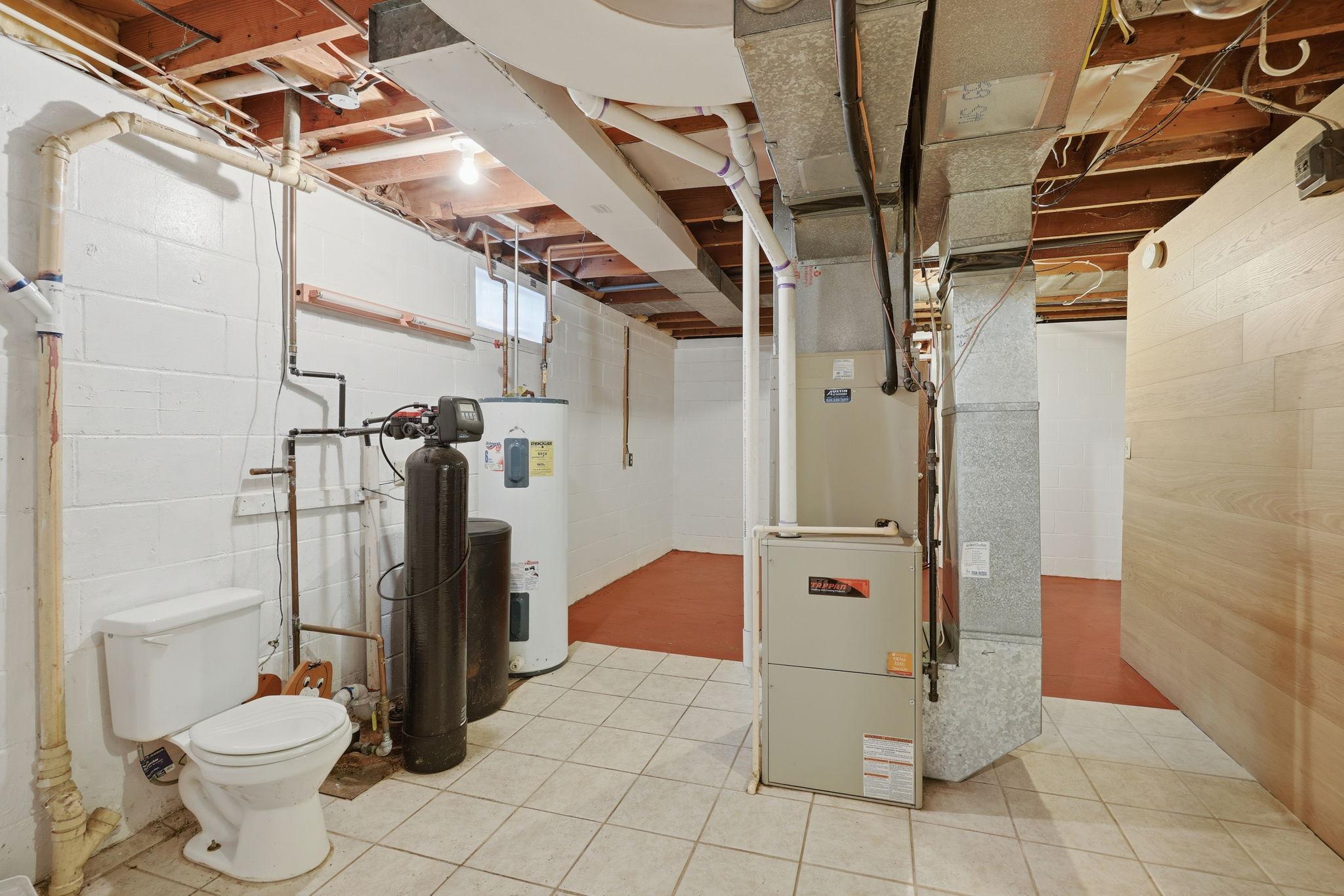 main property photo 18