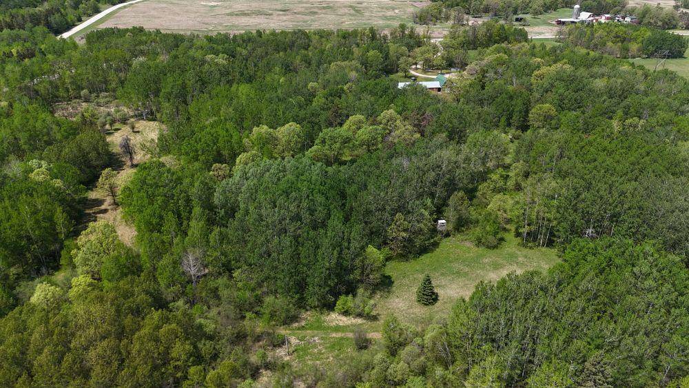 main property photo 45