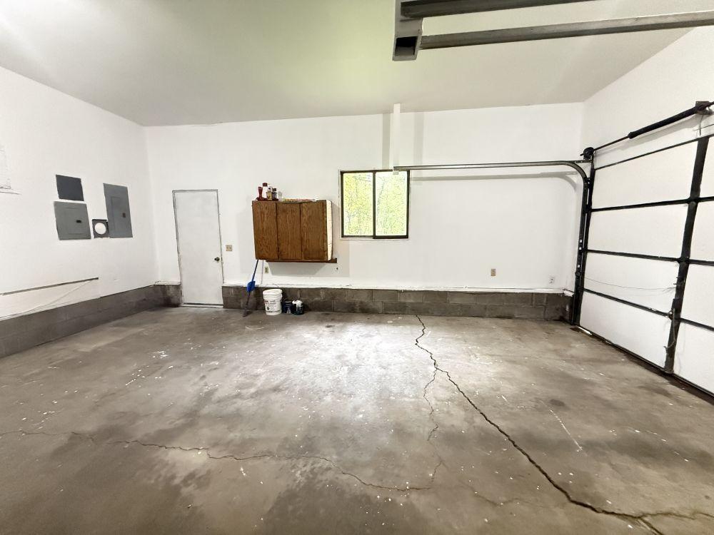 main property photo 75