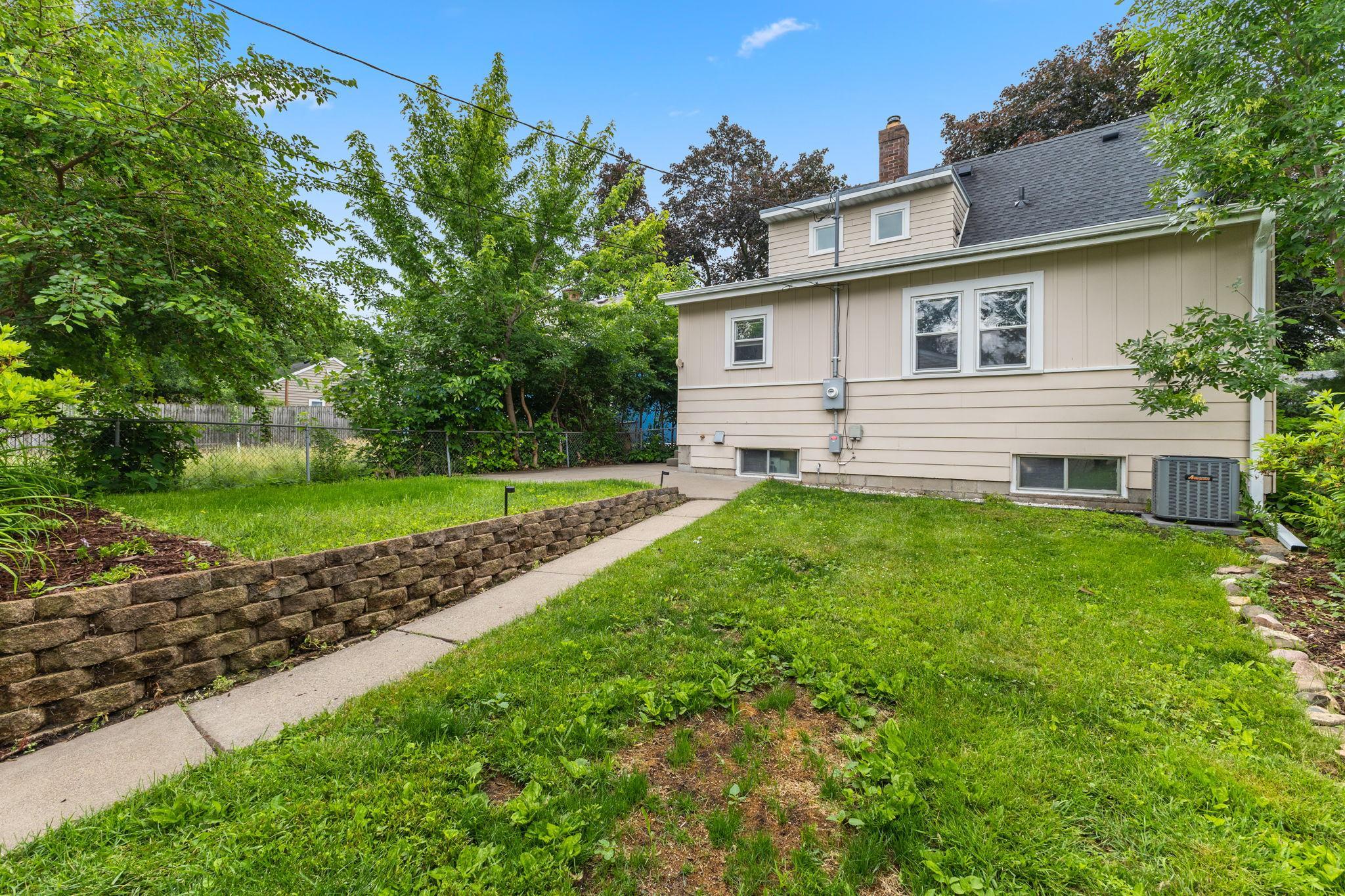 main property photo 55