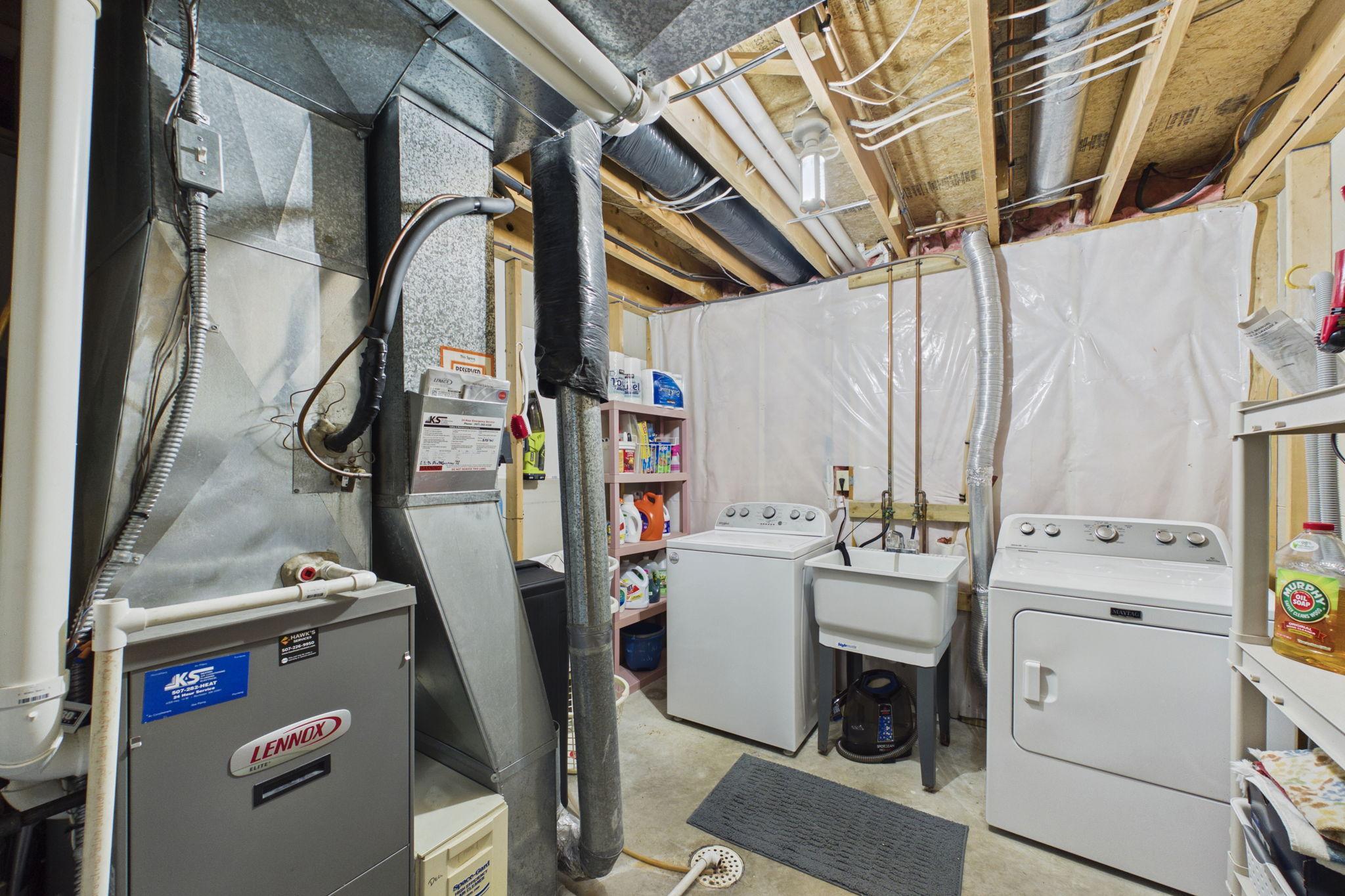 main property photo 17