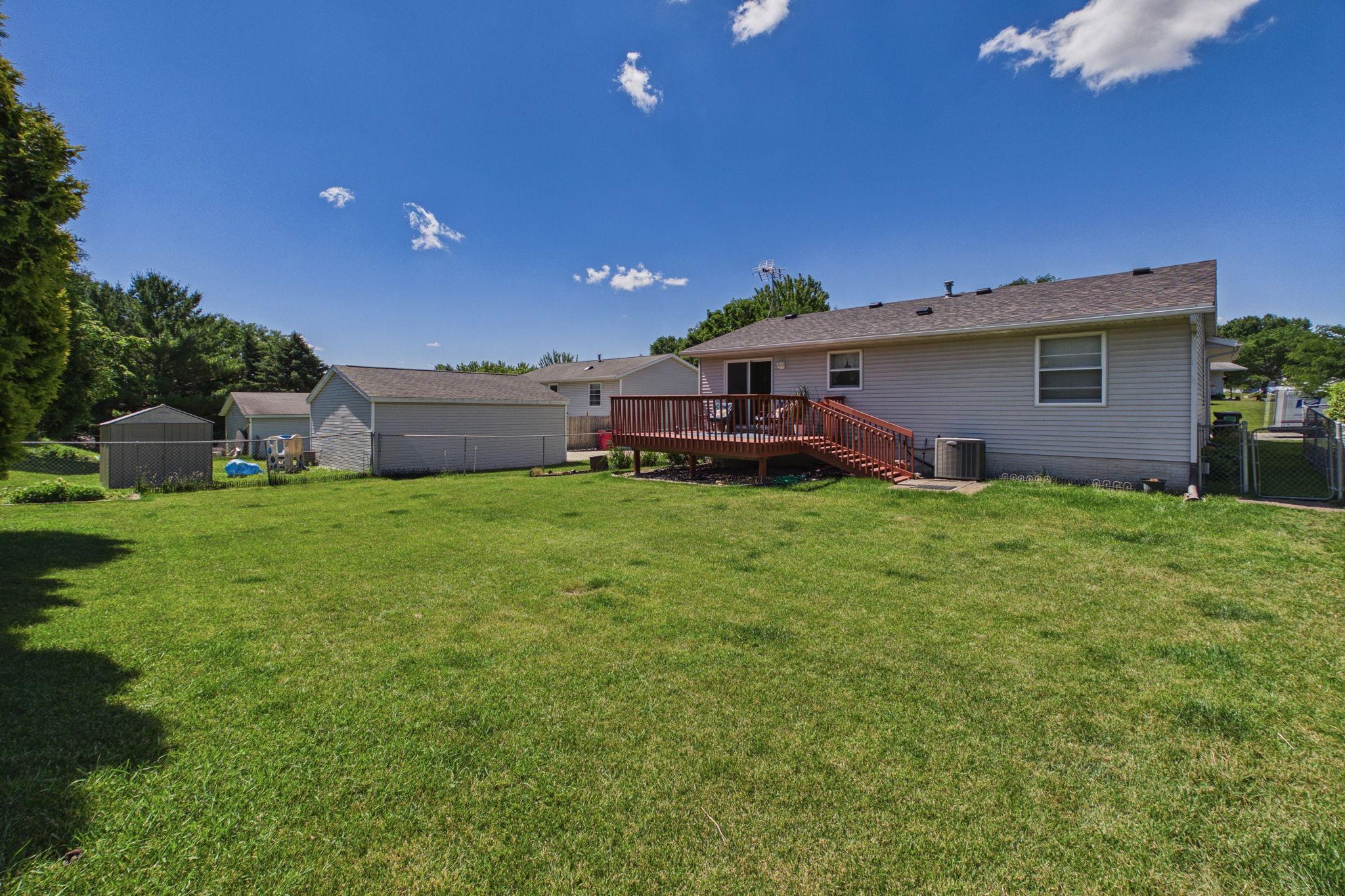 main property photo 19