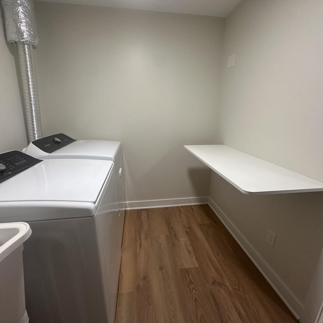 main property photo 74