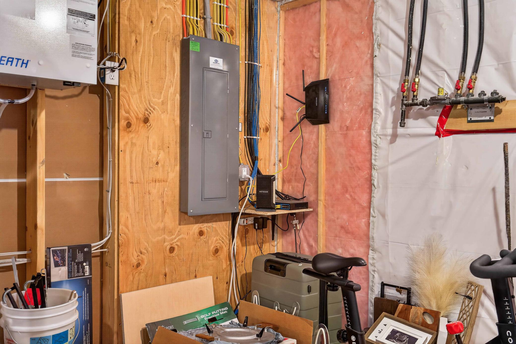main property photo 59