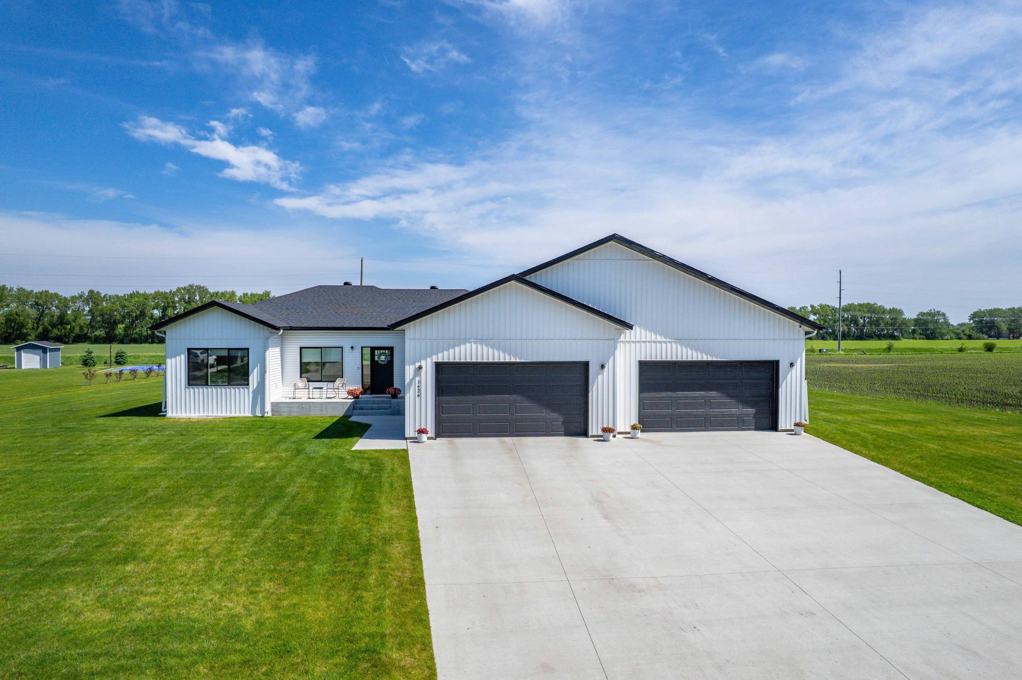 main property photo 66