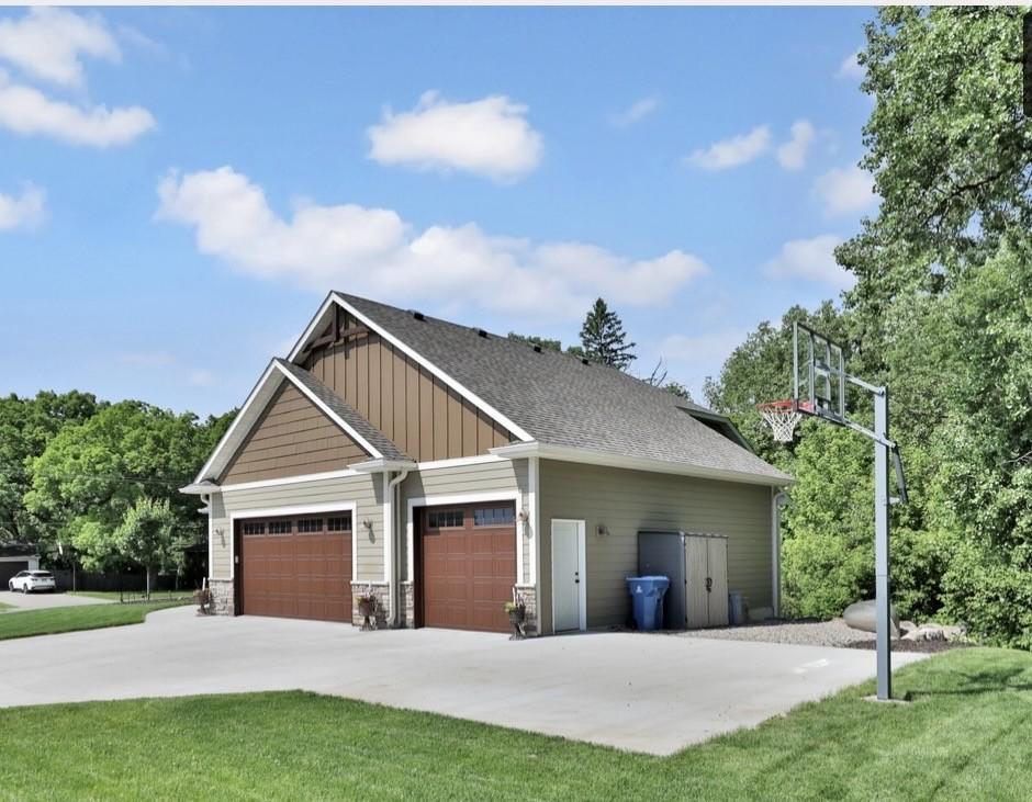 main property photo 54