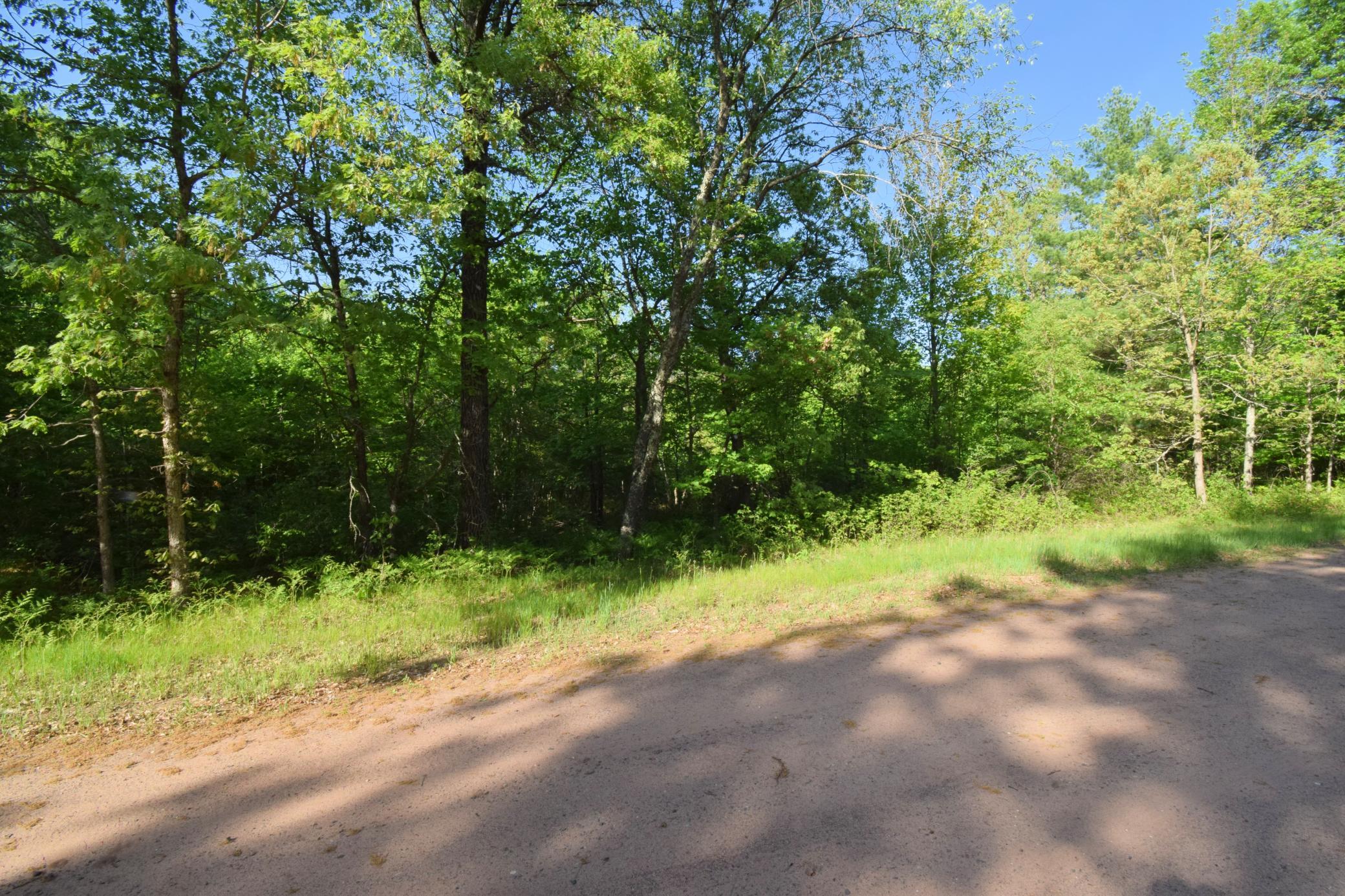 main property photo 9